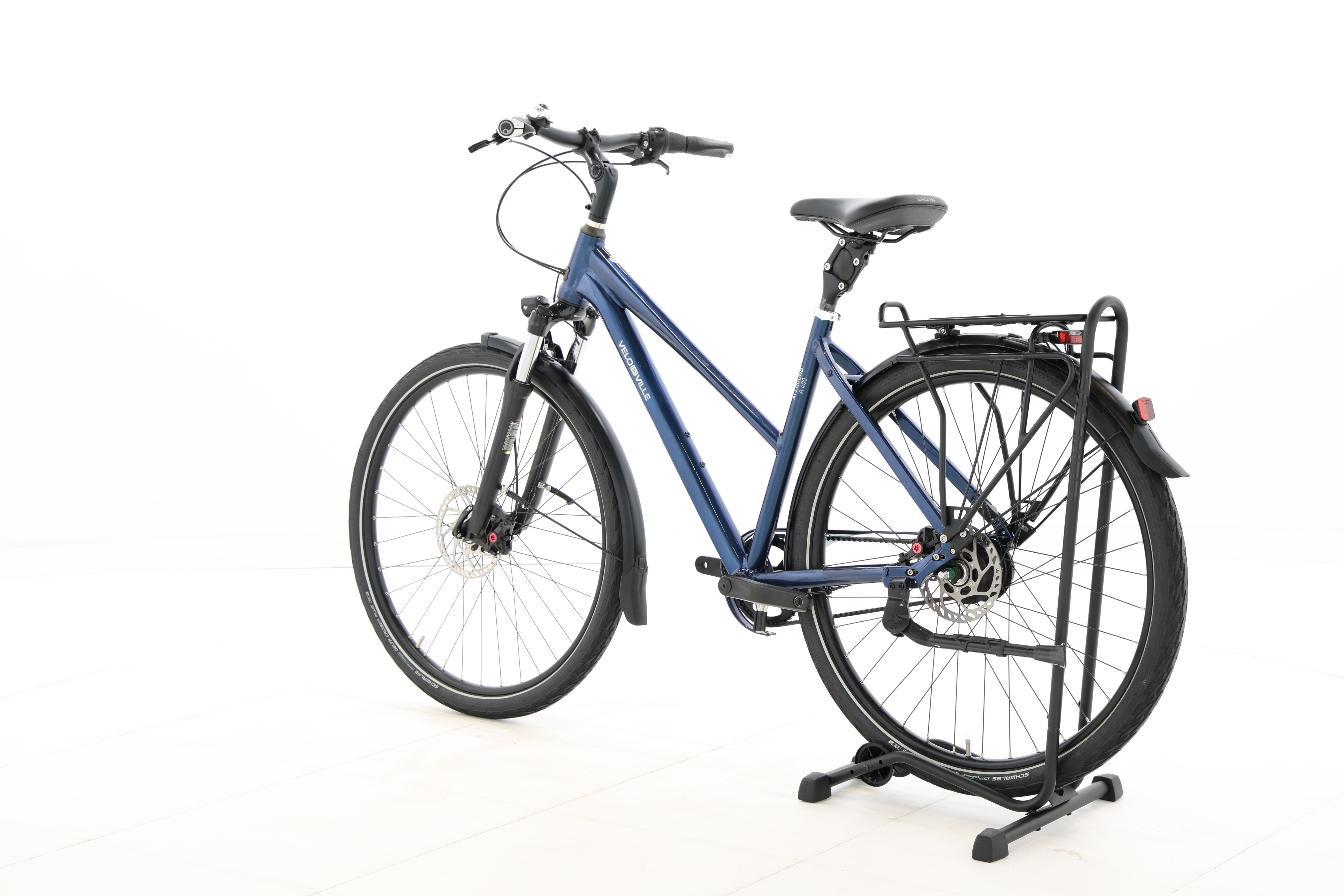 e6cfbd9d-66e2-41ce-9066-639d6d2f9c3b