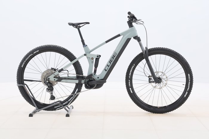 Cube STEREO HYBRID 140 HPC PRO 750 2024