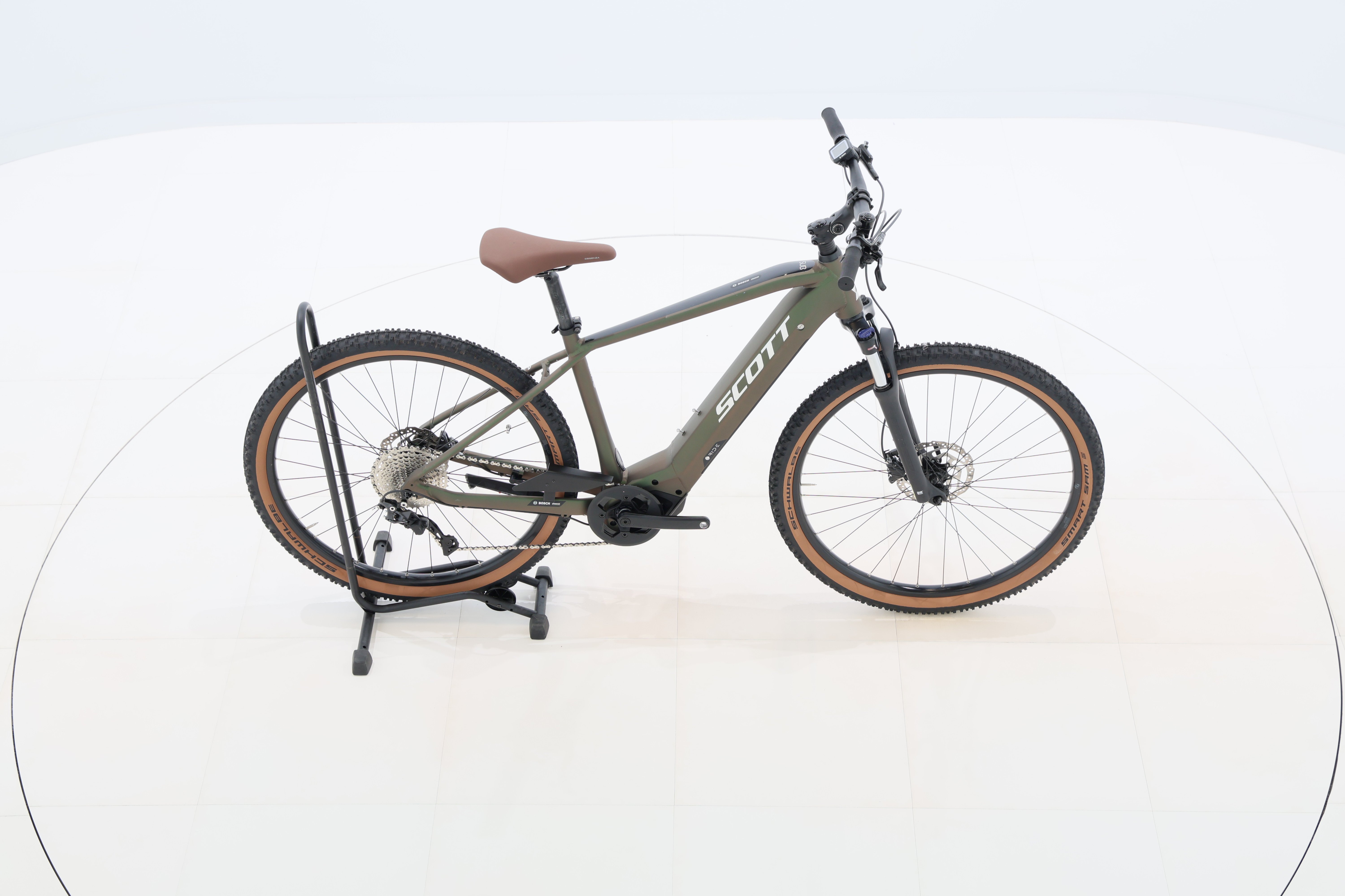 ce8403f2-a500-4fbe-8f16-59a1881d2e42