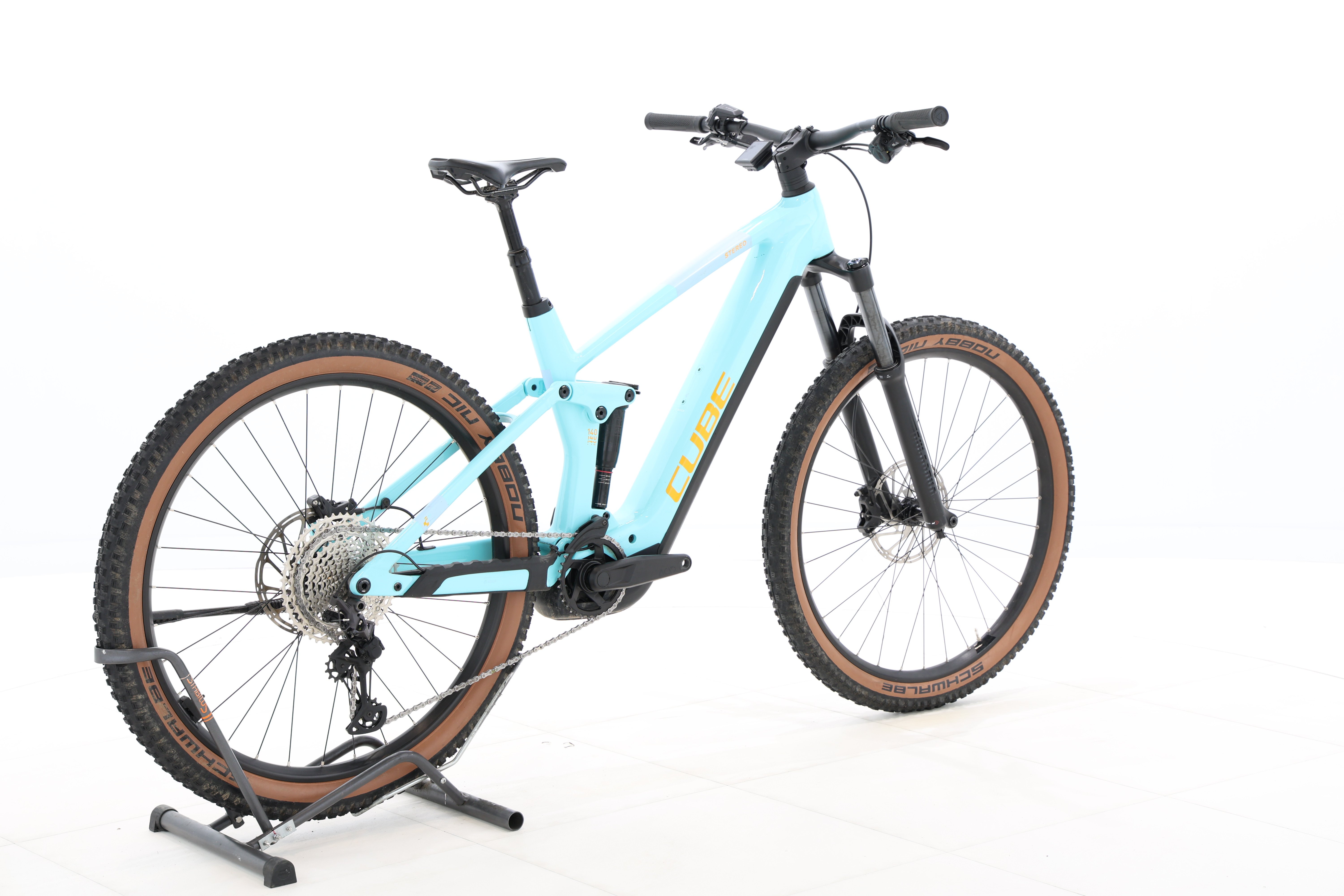 15b5db30-0270-4986-8448-177c8648a3c8