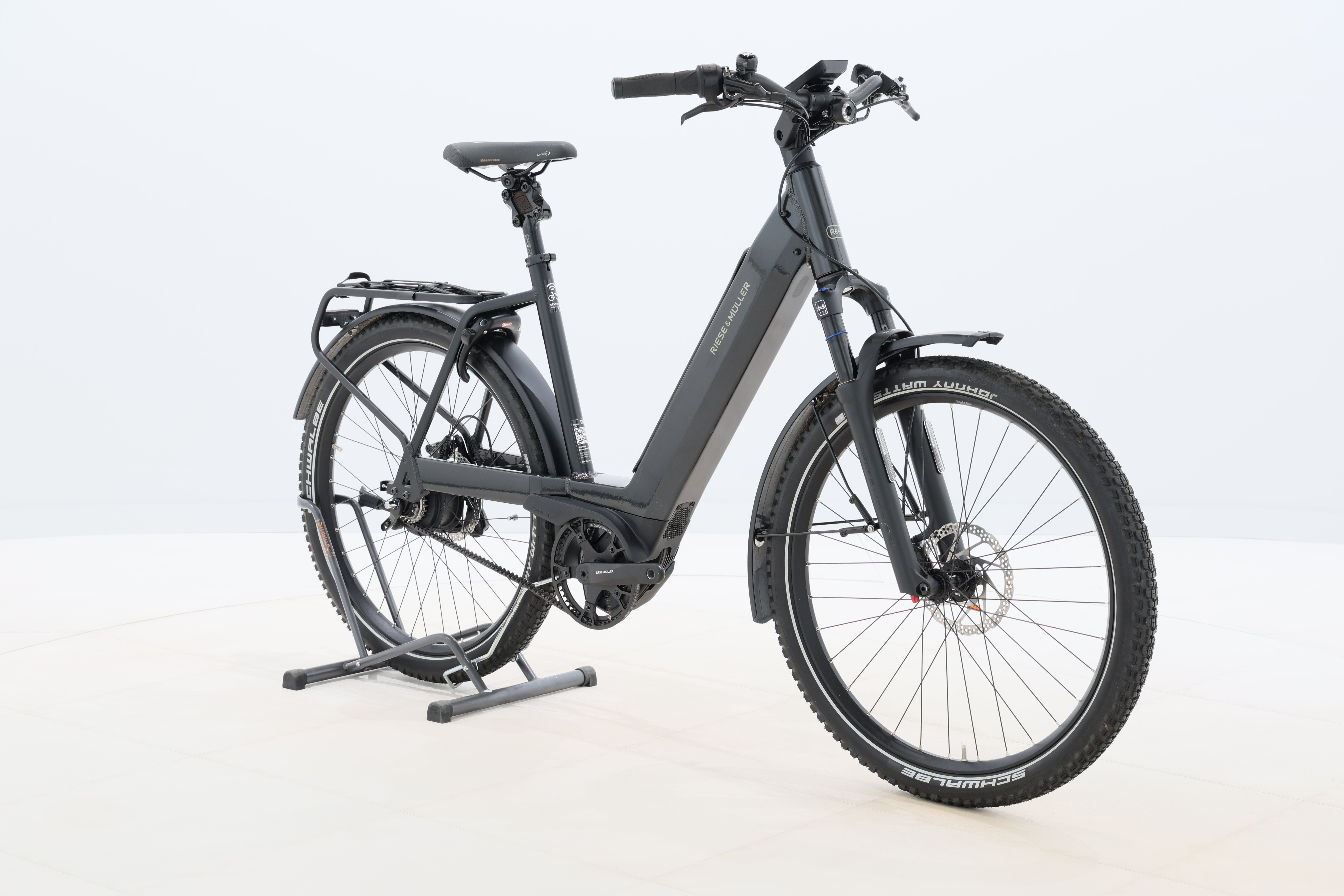 8d64af0b-1edd-4f05-8edc-c7b8525d19b0