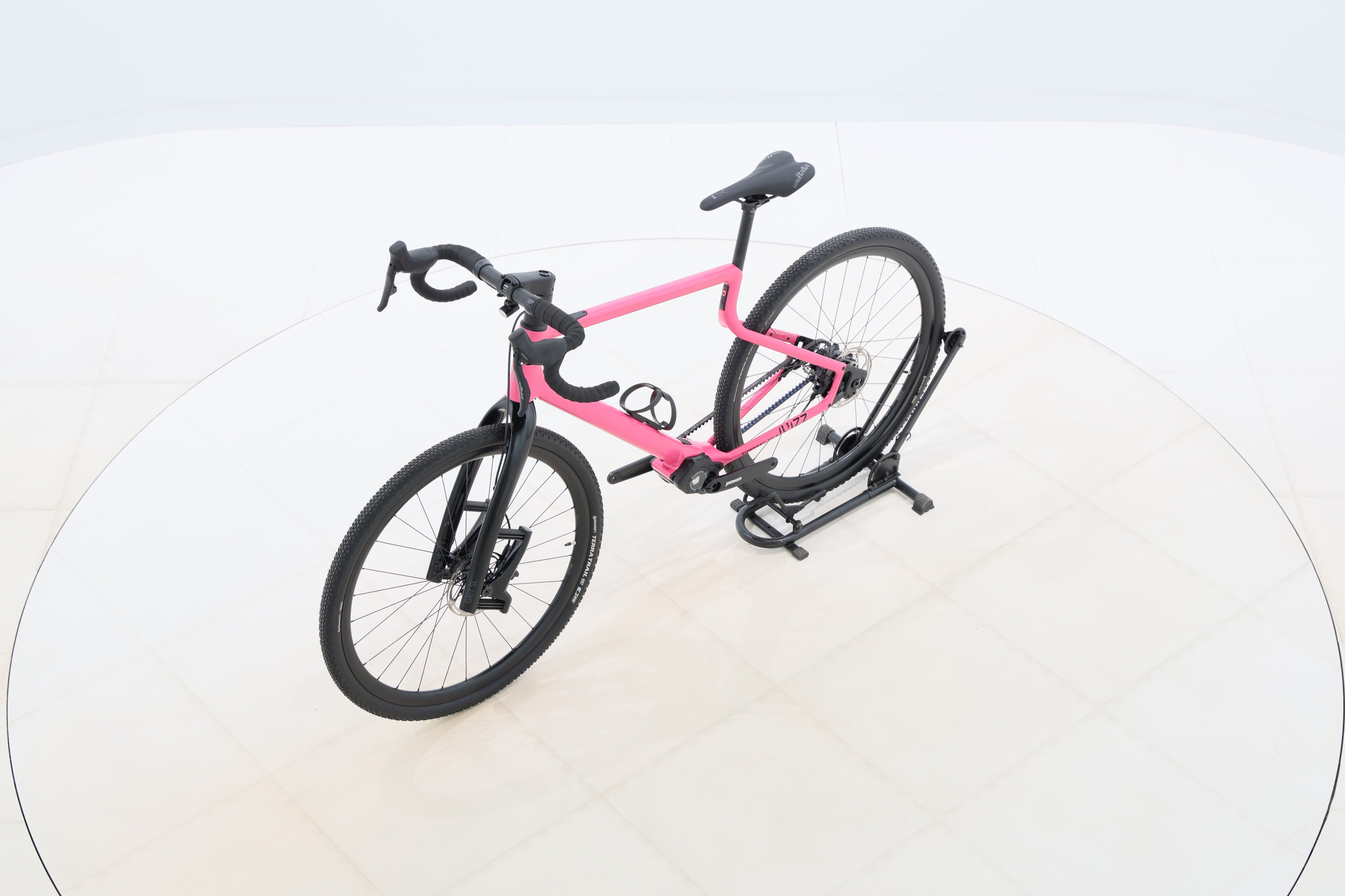 52ffddf8-82b7-420e-b5c1-d80bb8474efd