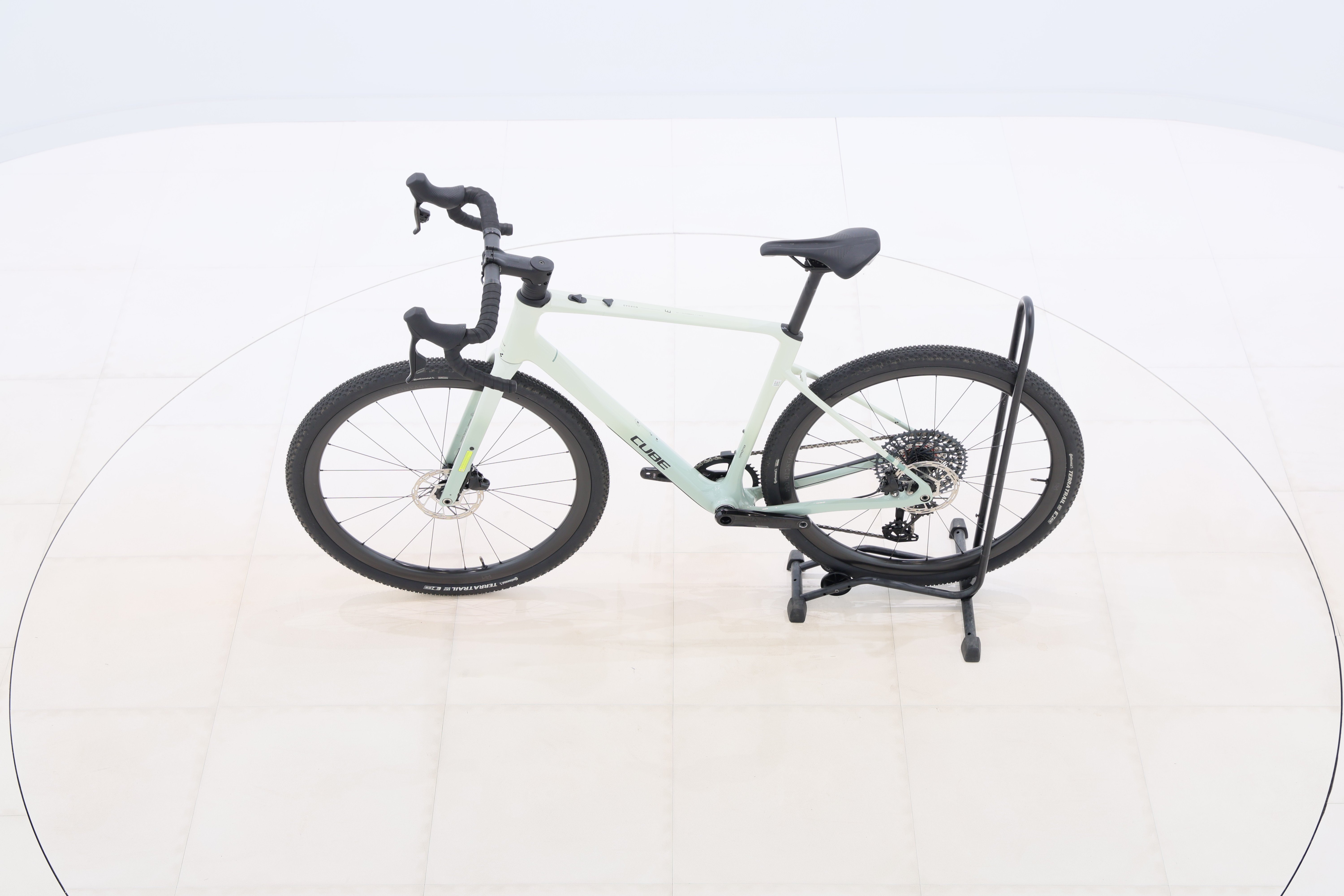 f619ebd2-5753-4aee-a360-930b39d4fad0