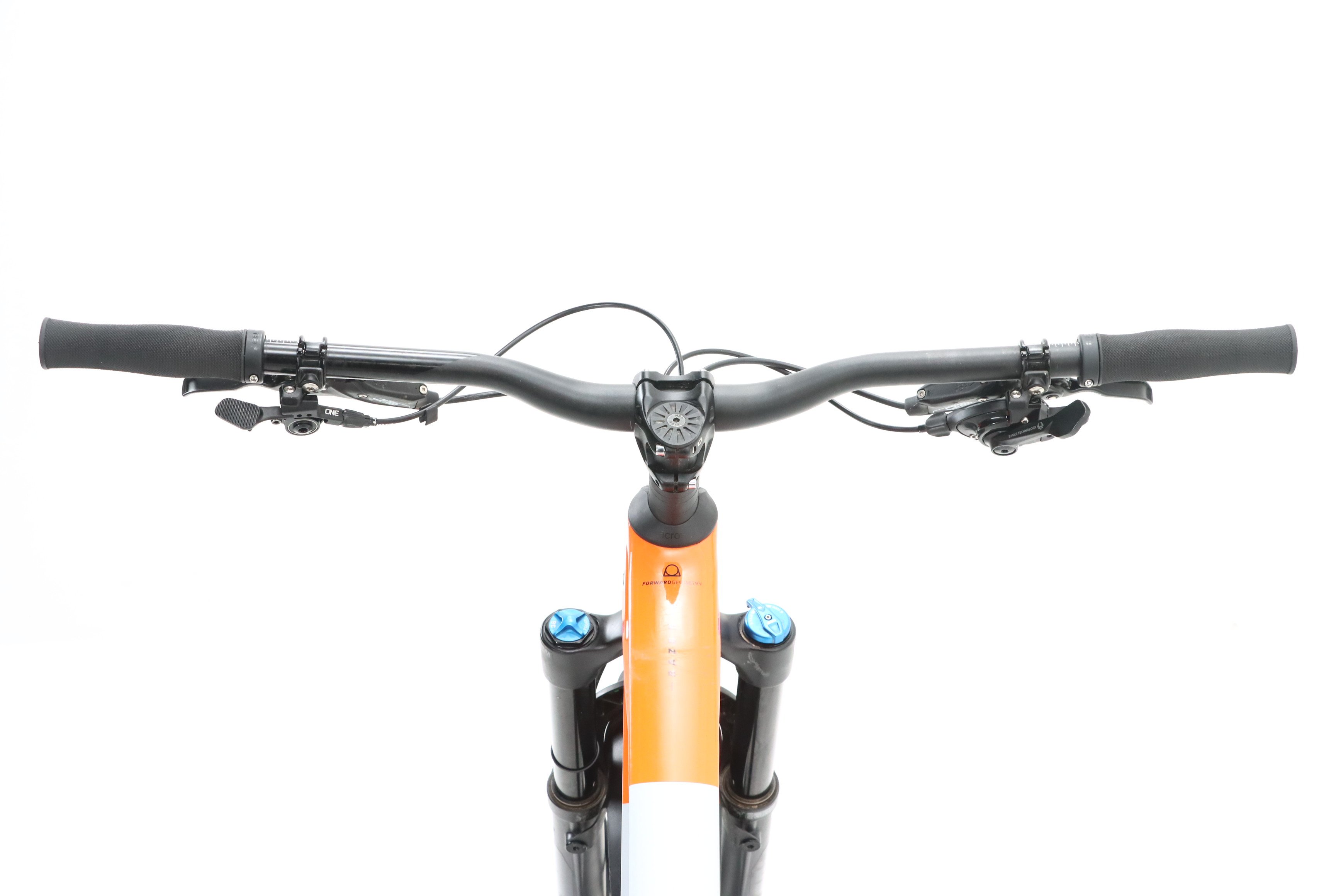 536ecb79-cfc7-4d0d-8e74-2a808e2f7fe2