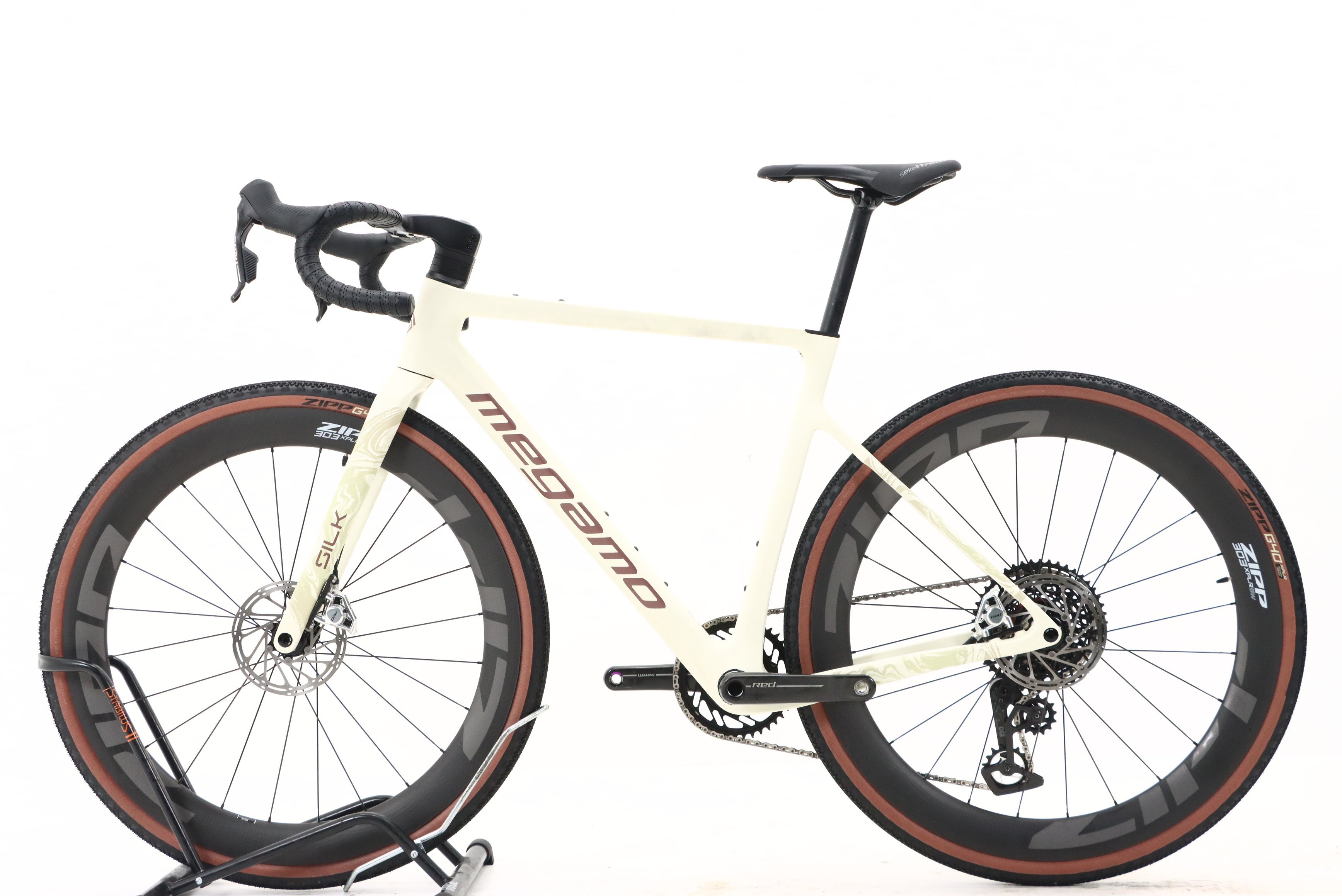 c13fe778-9108-4fee-9aaf-f834b0c39310