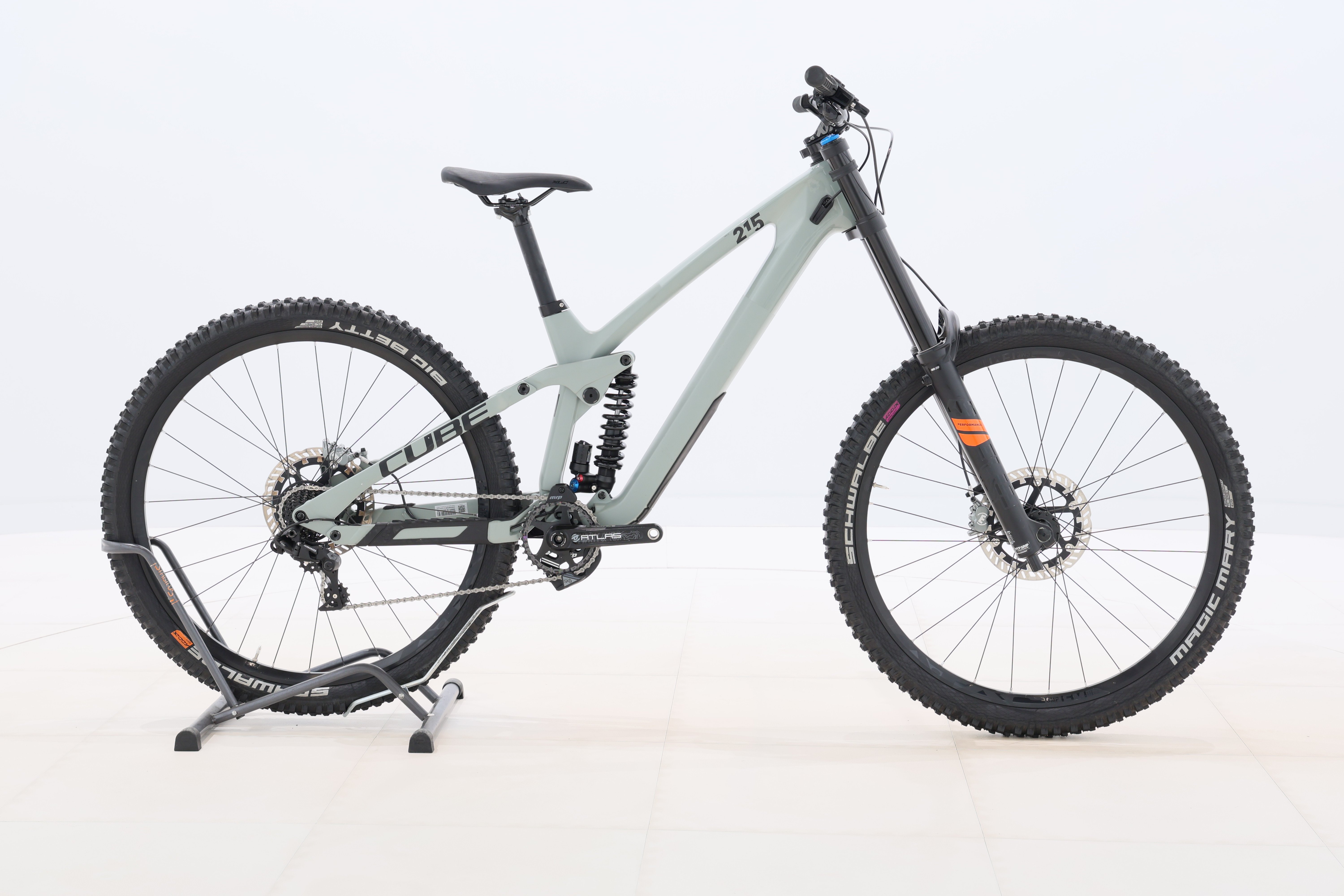 3b1374b0-2bf0-4e0c-aefd-25ee813e596f