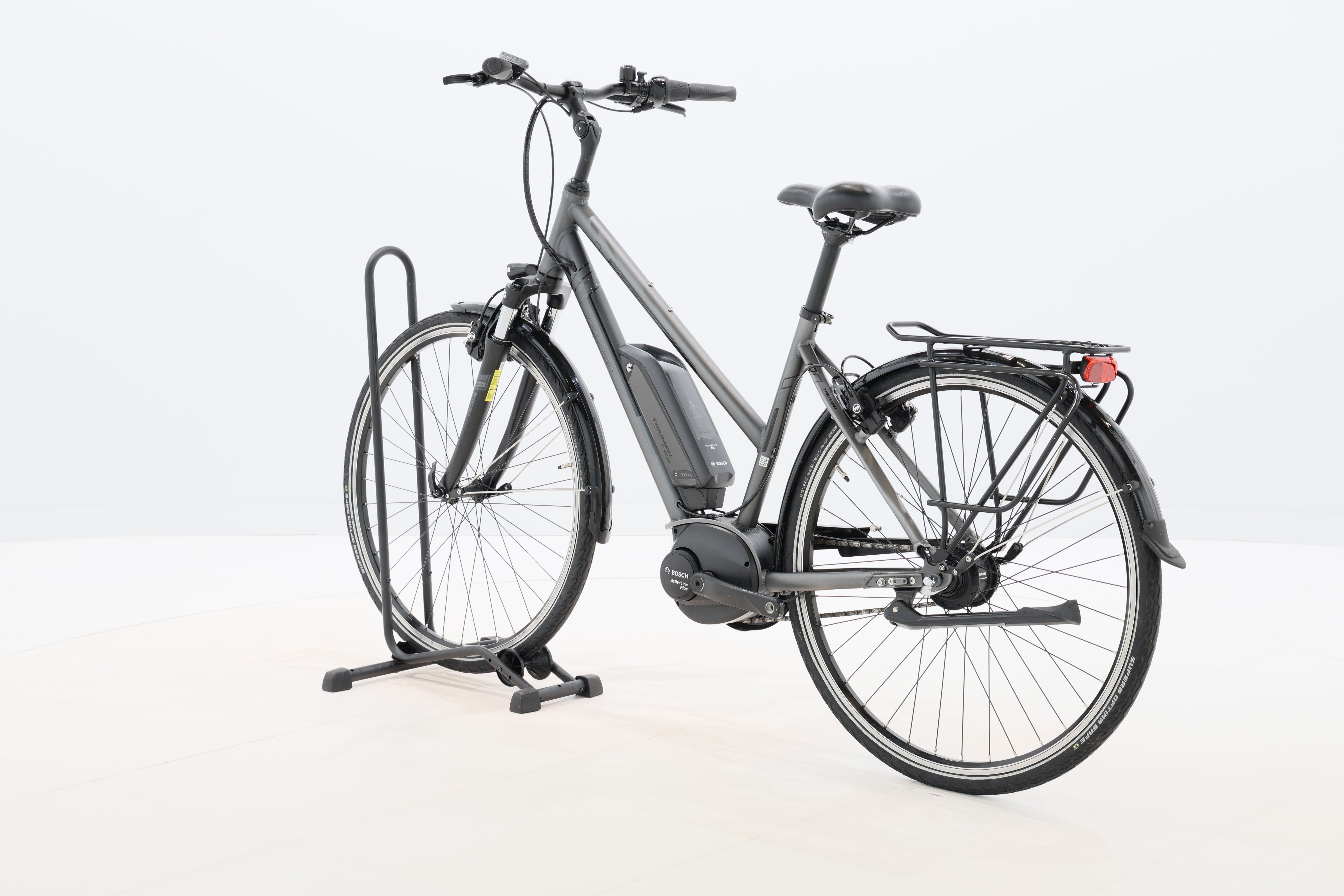 d32f5282-5f8b-4d97-b73f-27b27a6bb942