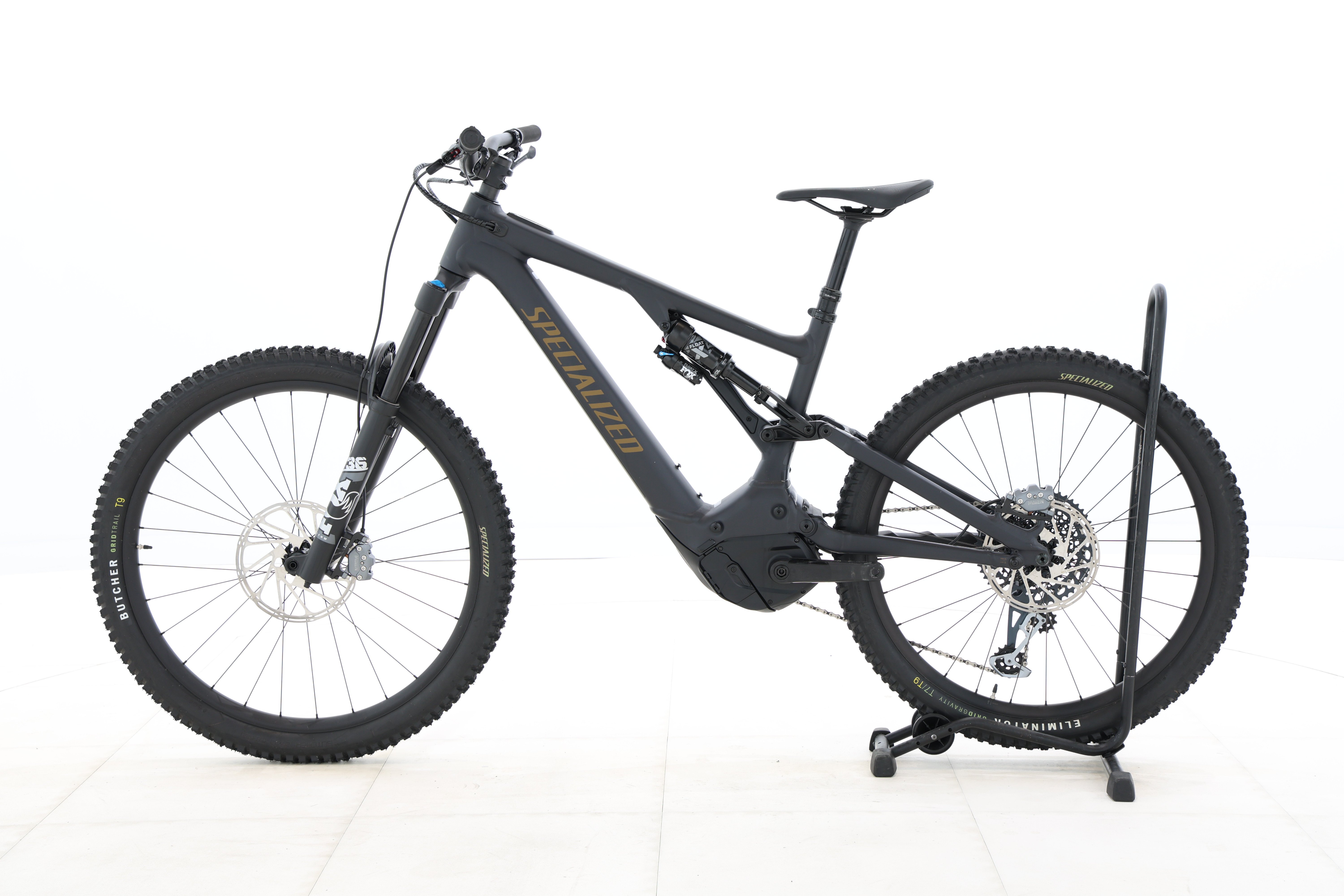 48c3c930-8771-425f-b027-d5069a643263