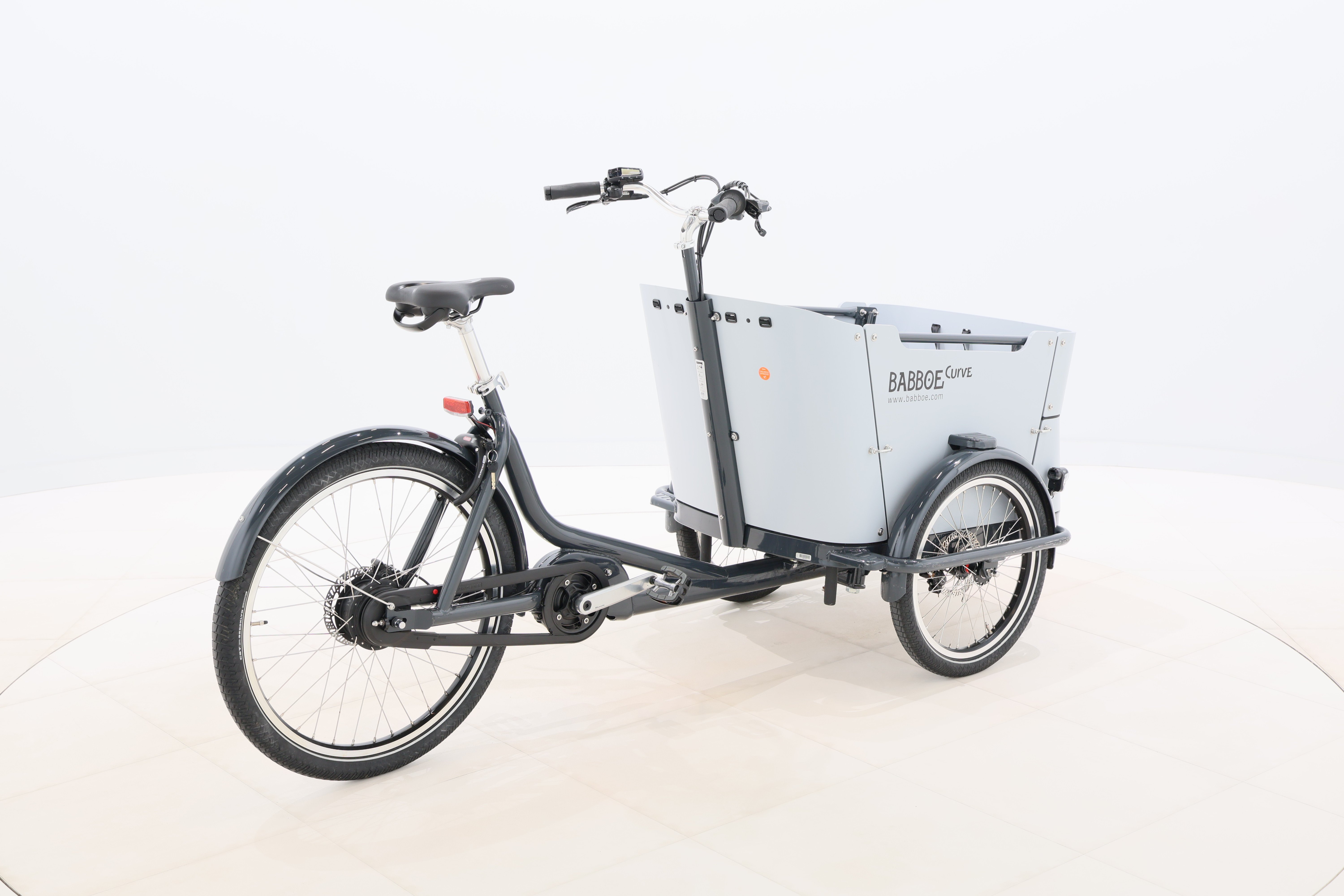 b17d011e-c676-446c-8824-8dc834cefab7