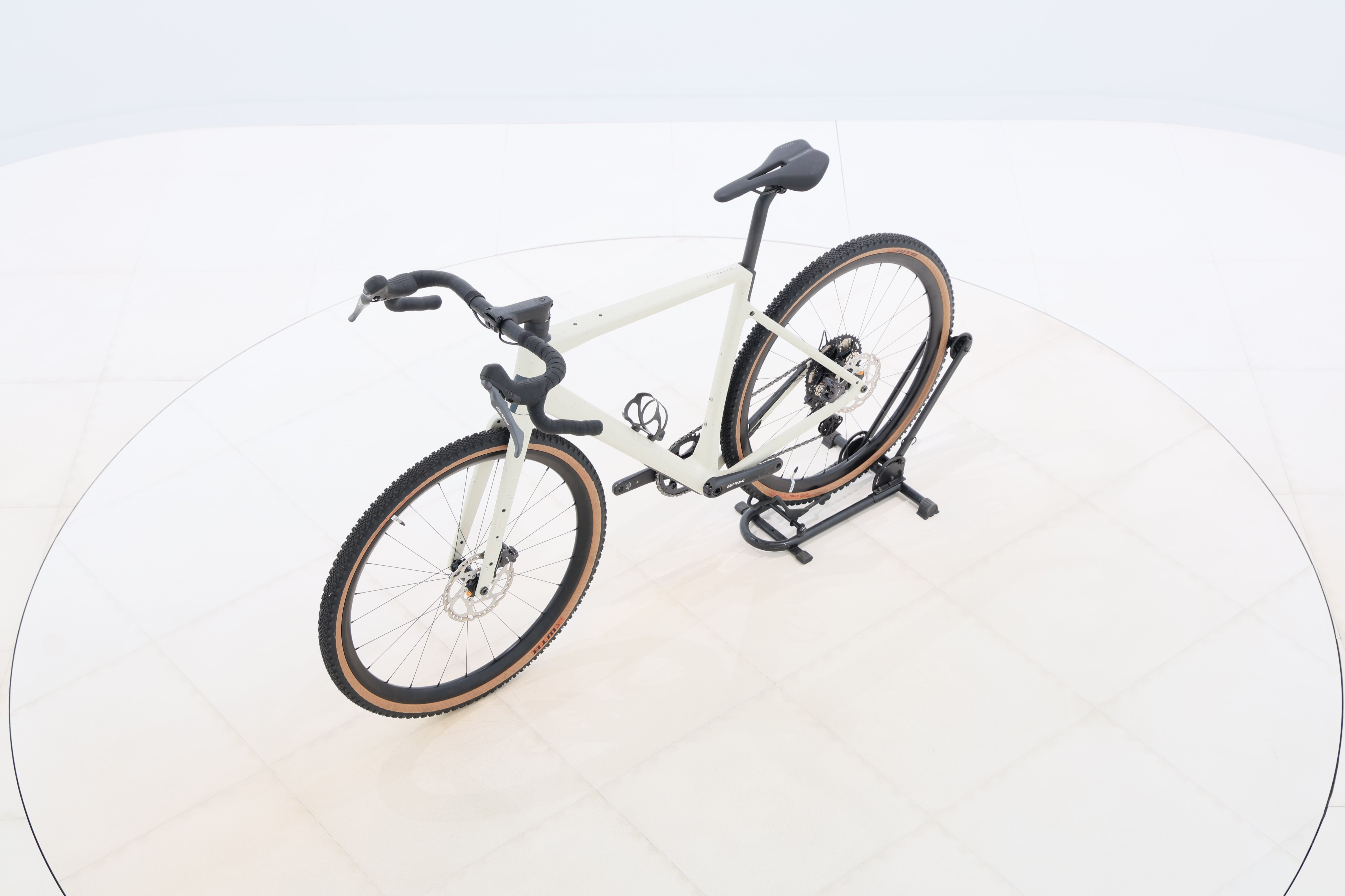 b91703fa-063d-4231-a0c8-51b0545af3cd