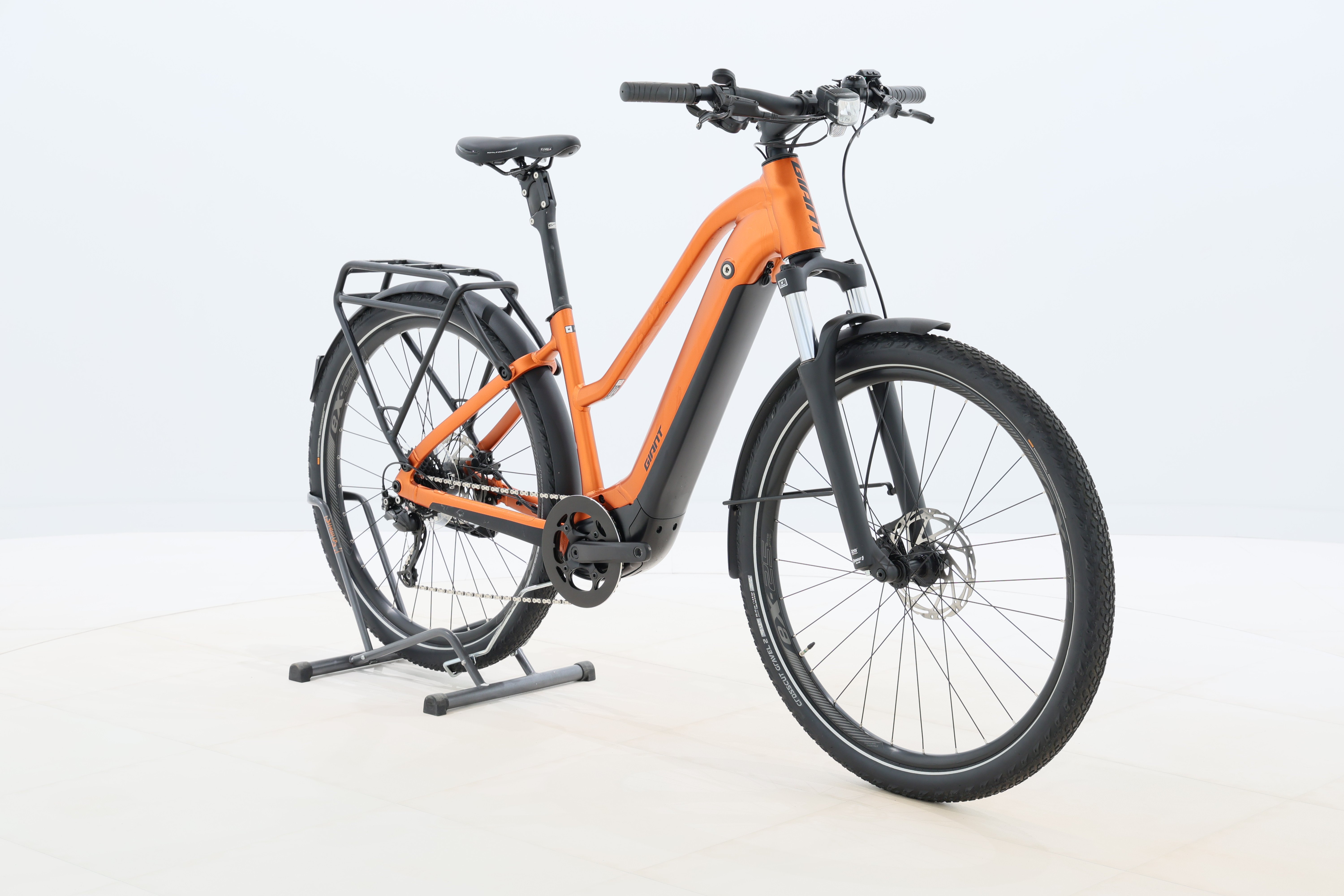 d9df3d49-e1fc-4c6e-bc94-a14d7fb6671d