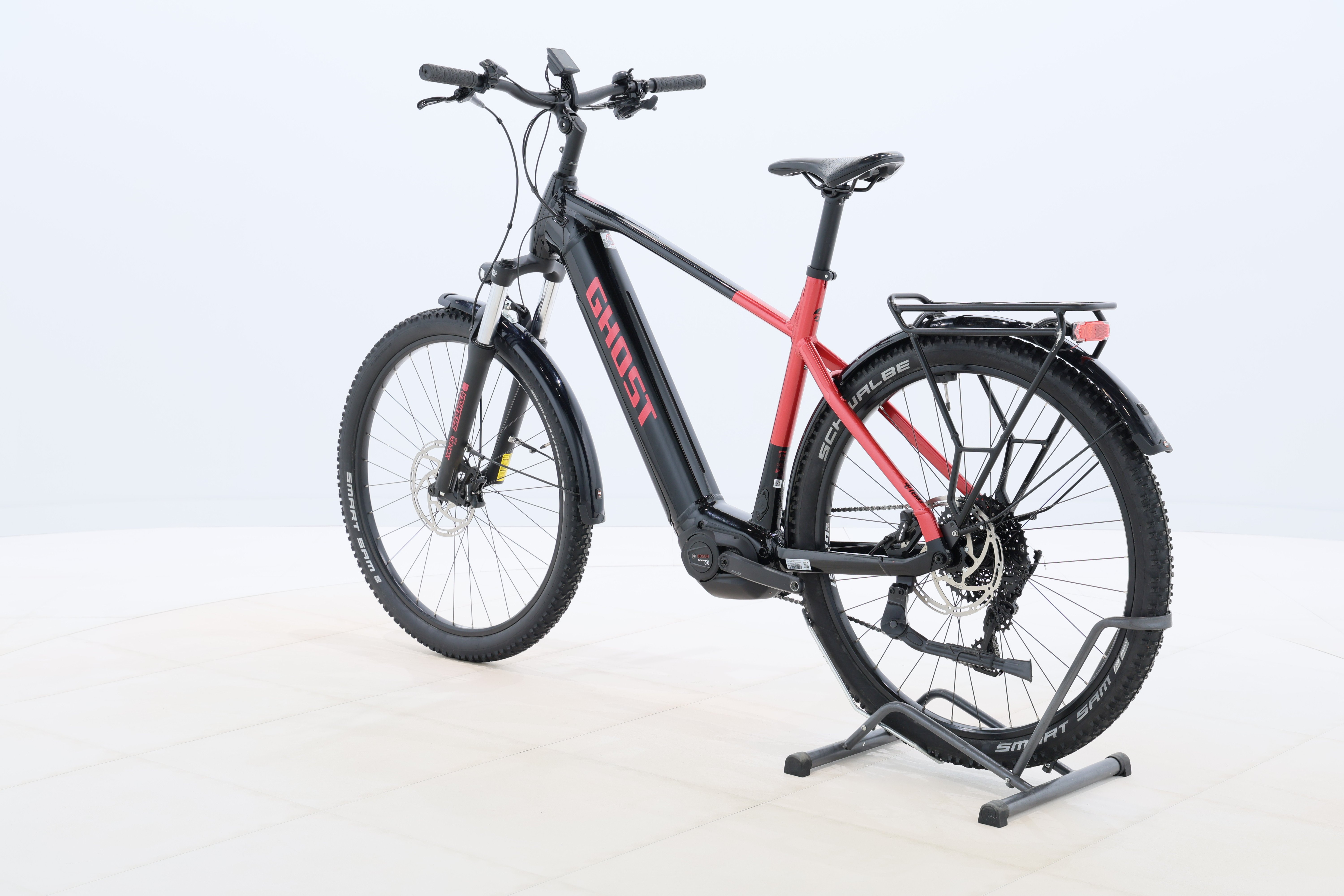 d33b6f3a-0db3-40a5-a6de-a1491f93db68