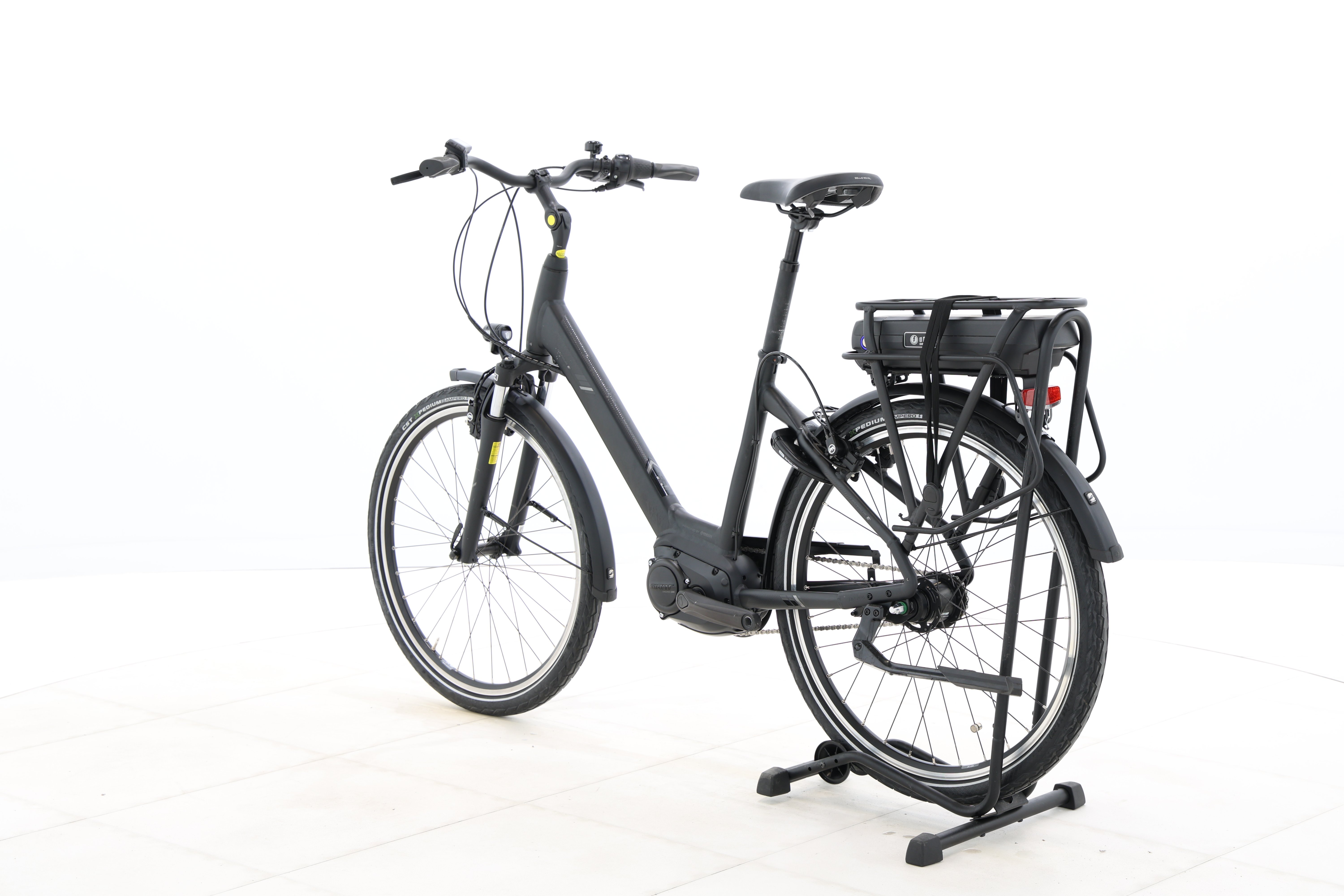 d7a185c3-eef2-44b9-a105-dfd4ce9a8ef4