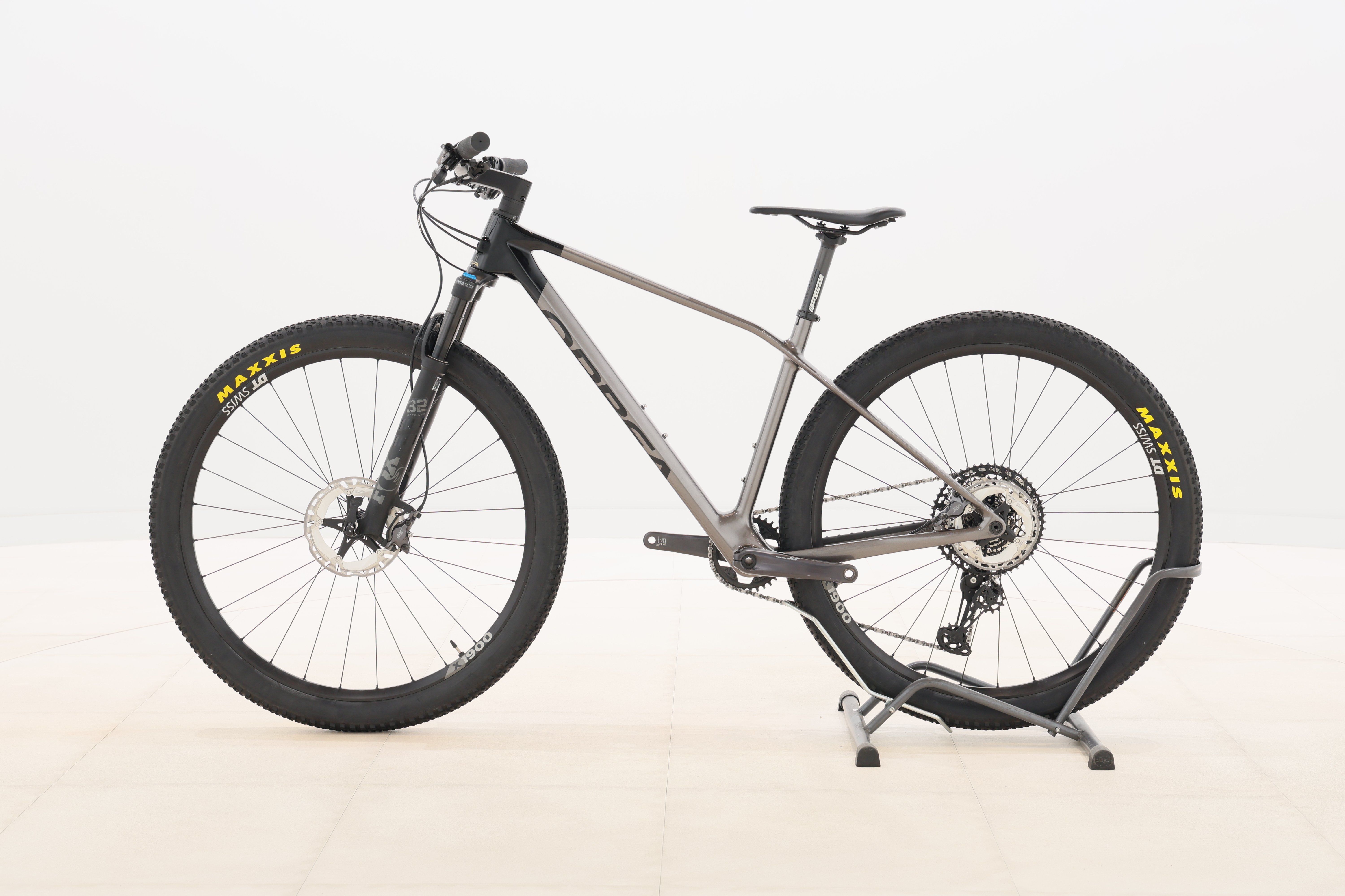 8b196d90-941b-4b63-9280-9f0ca0294171