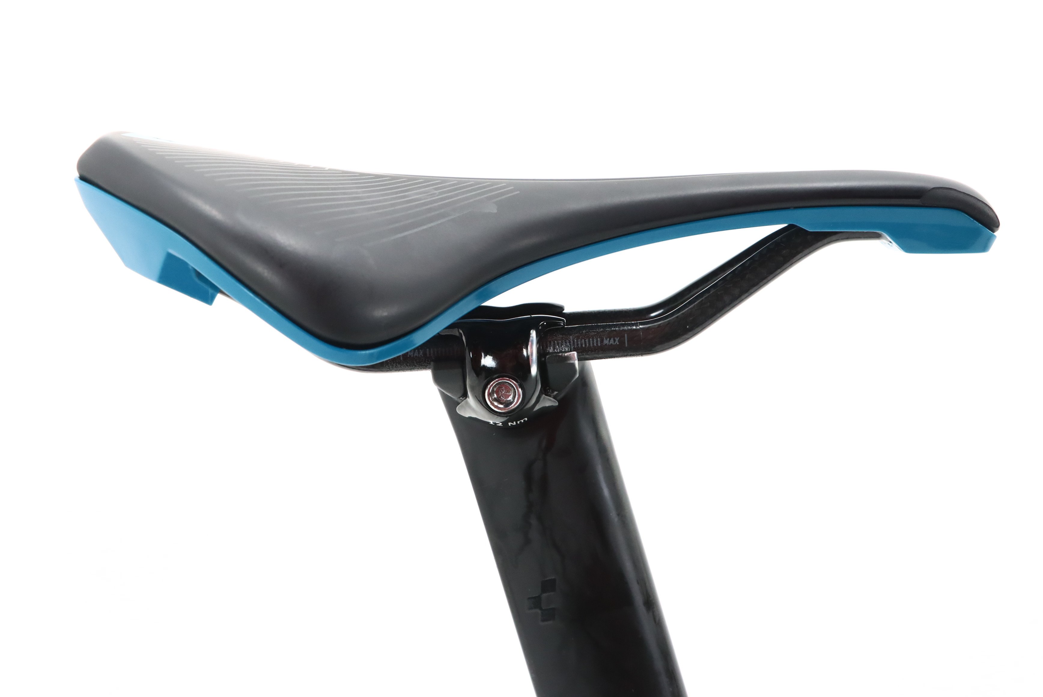 b3030ada-696e-4d86-ac7d-1ec79b21cefd