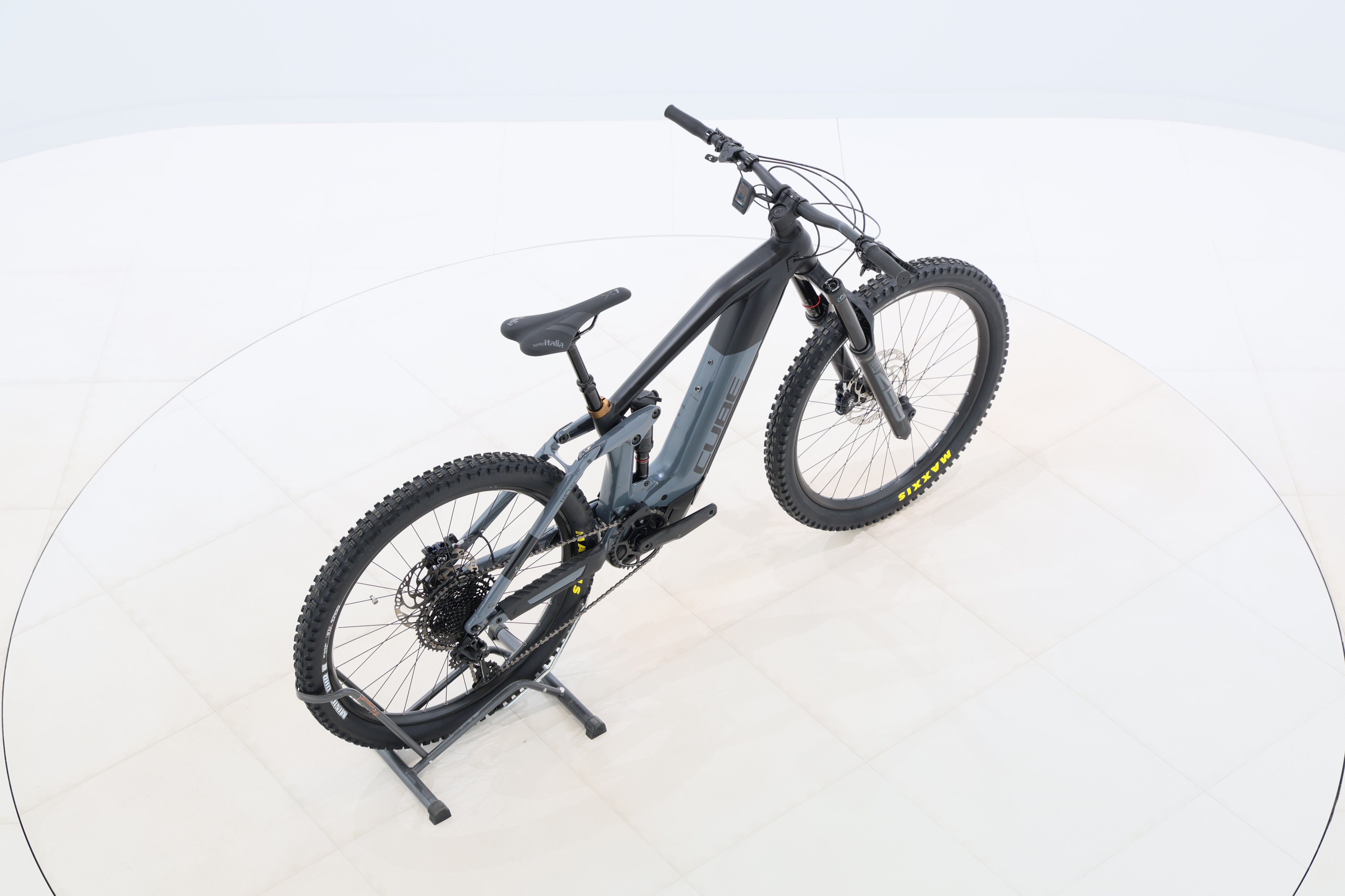 a6ad8052-9a67-4742-a48b-4c9606827388