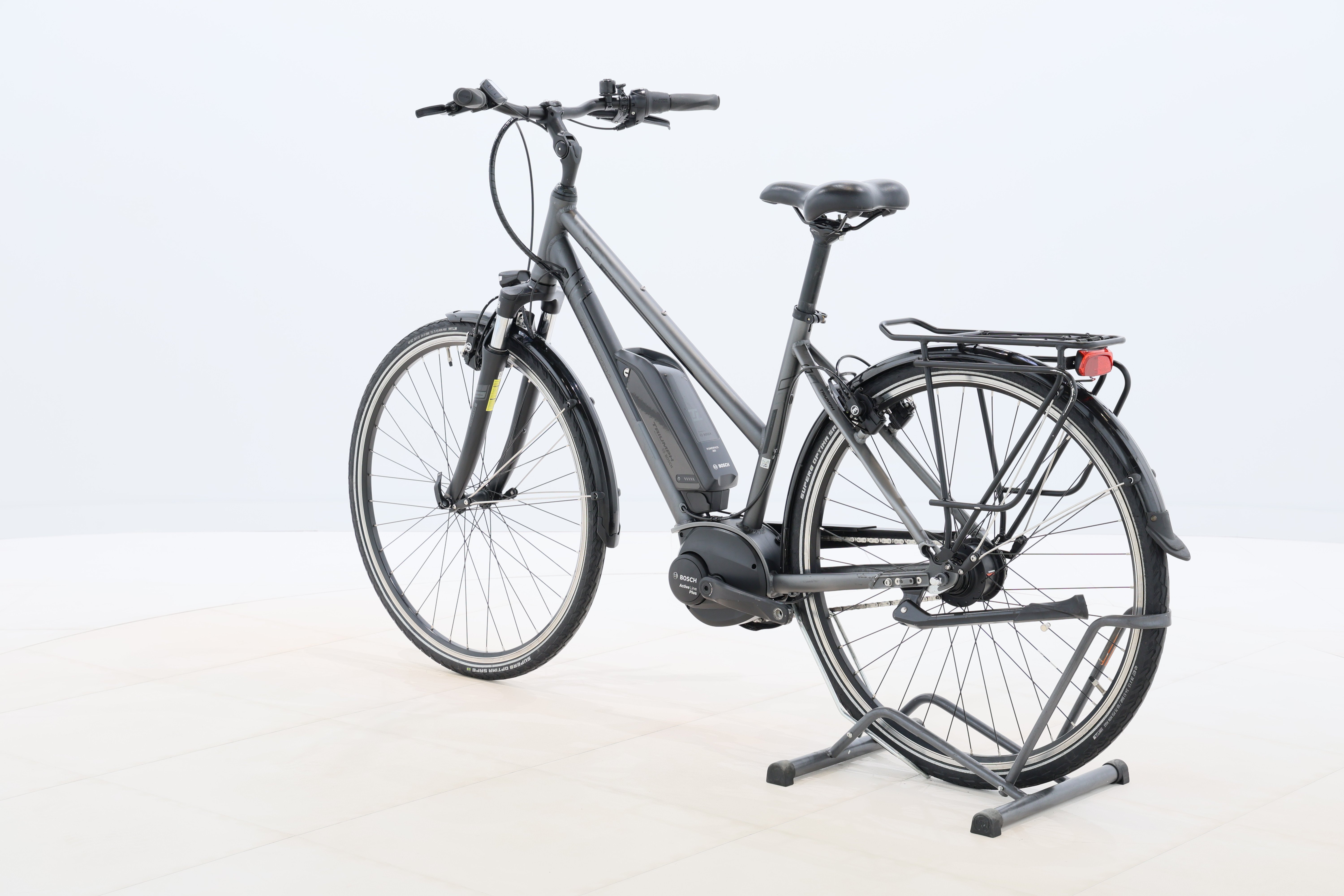 d32f5282-5f8b-4d97-b73f-27b27a6bb942