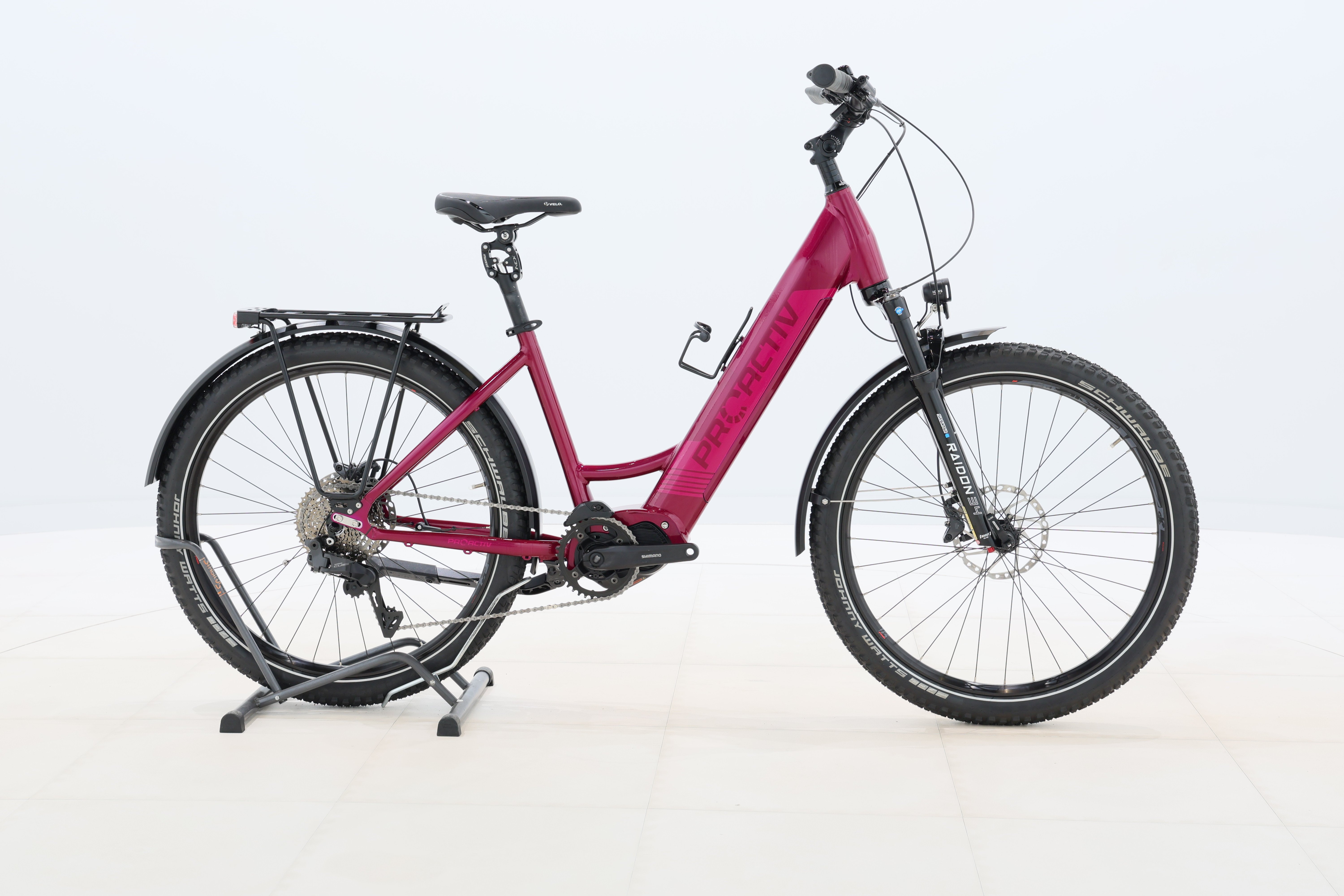 f5eb8299-9d36-41cd-a994-10dfc400f67b