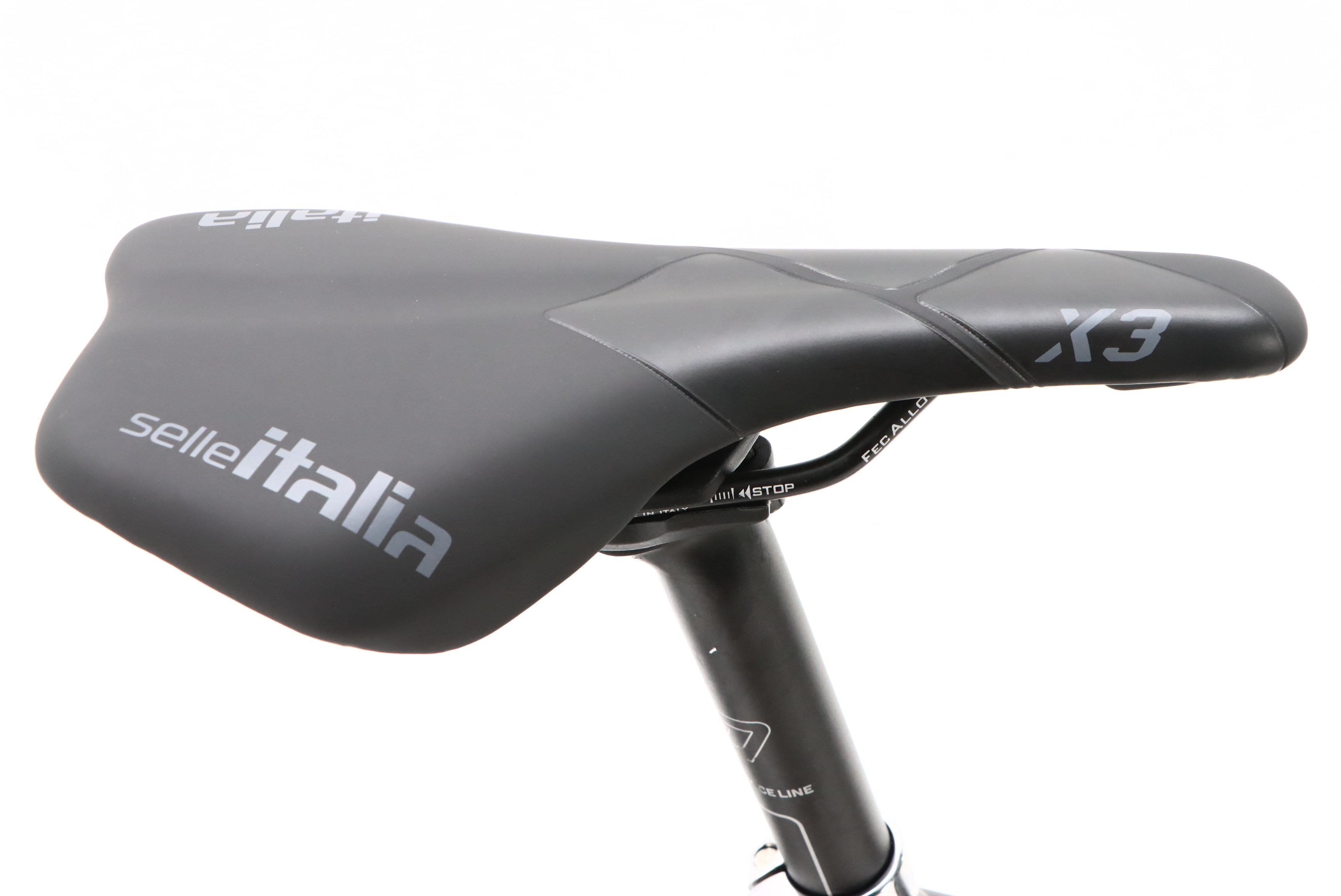 2c5f59d0-495a-46eb-be3a-7f662677ddd4