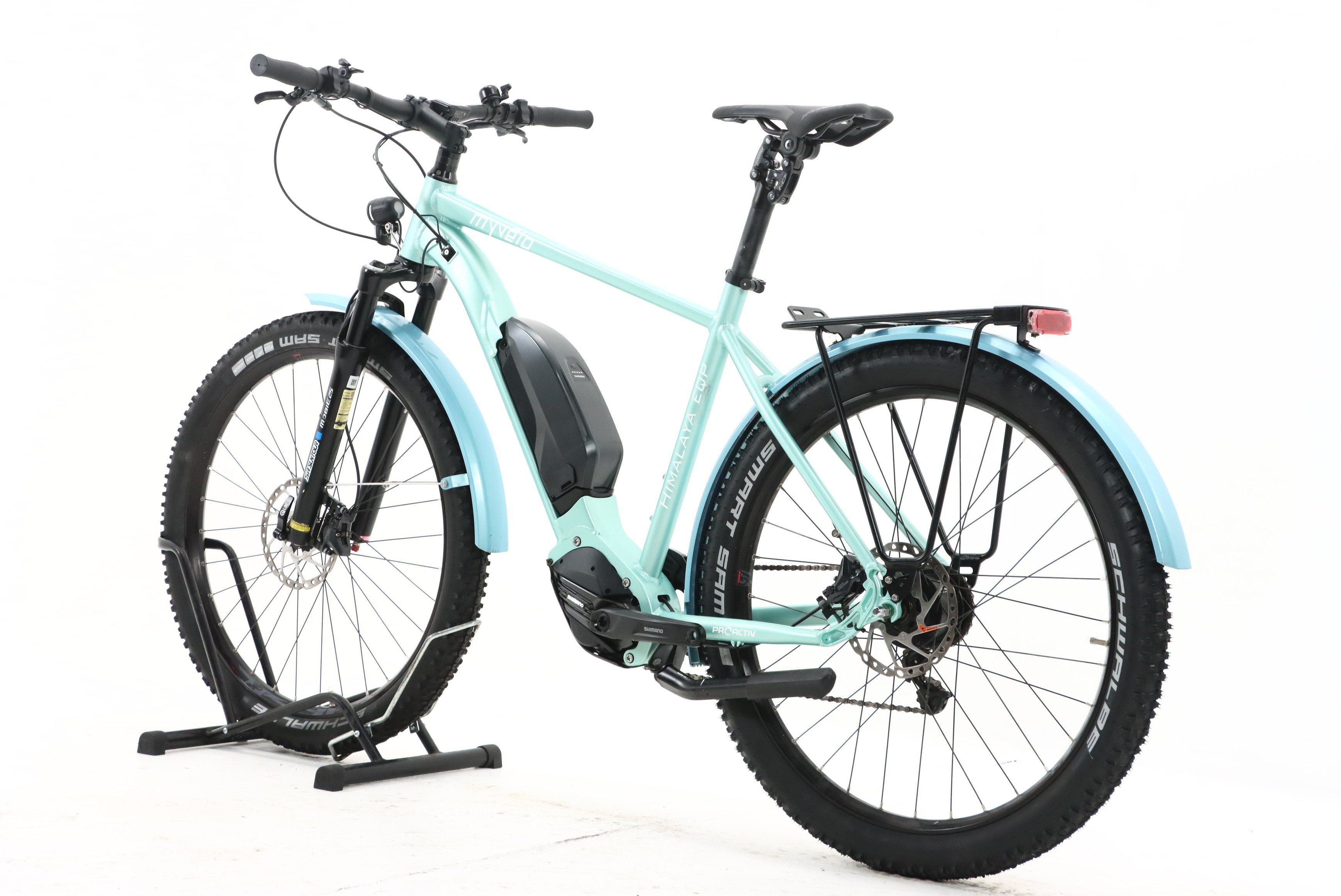 0c845d75-4b7b-4fff-81bc-3866a1fc3842