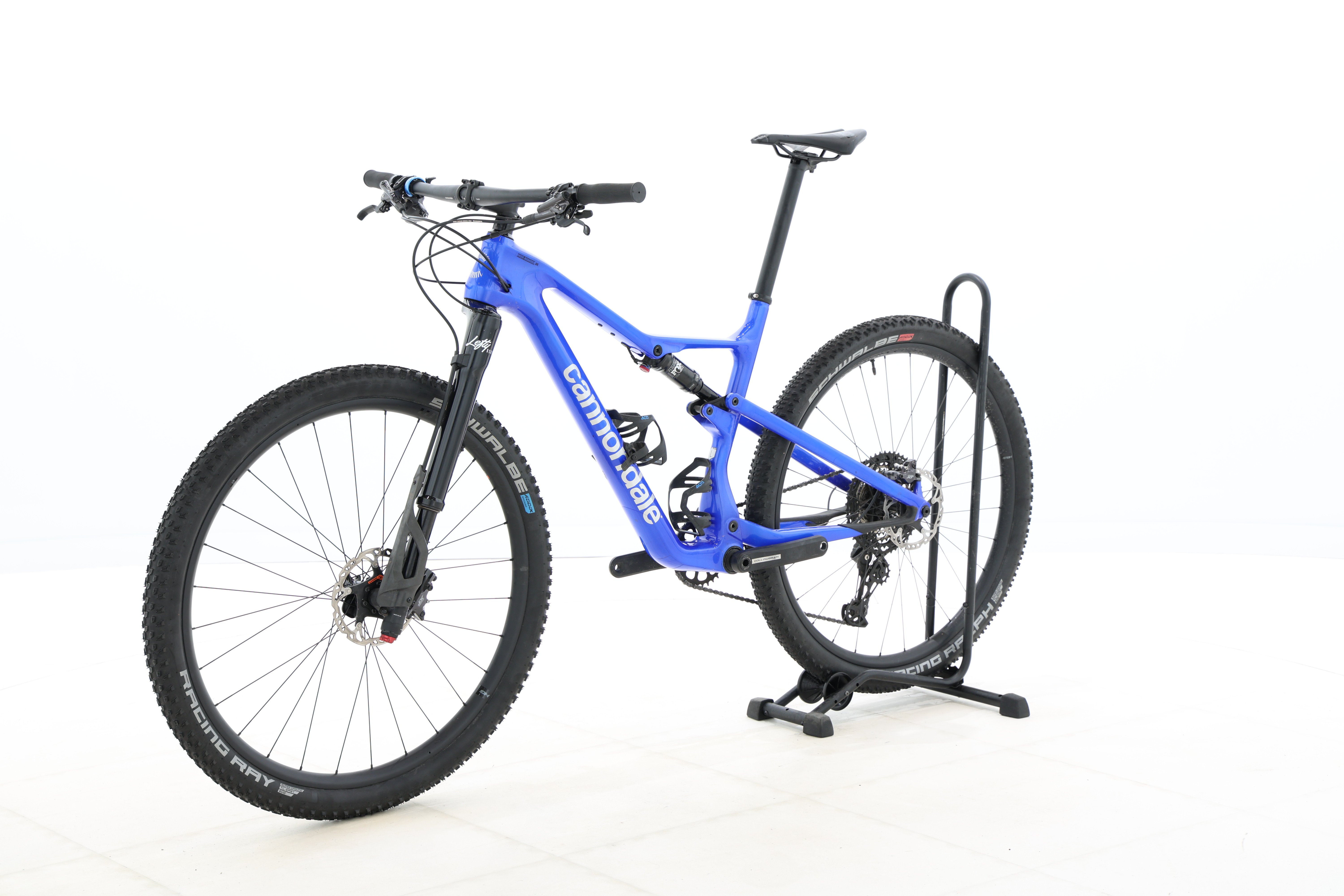 750d469d-8463-4933-9427-bb914ab871f8