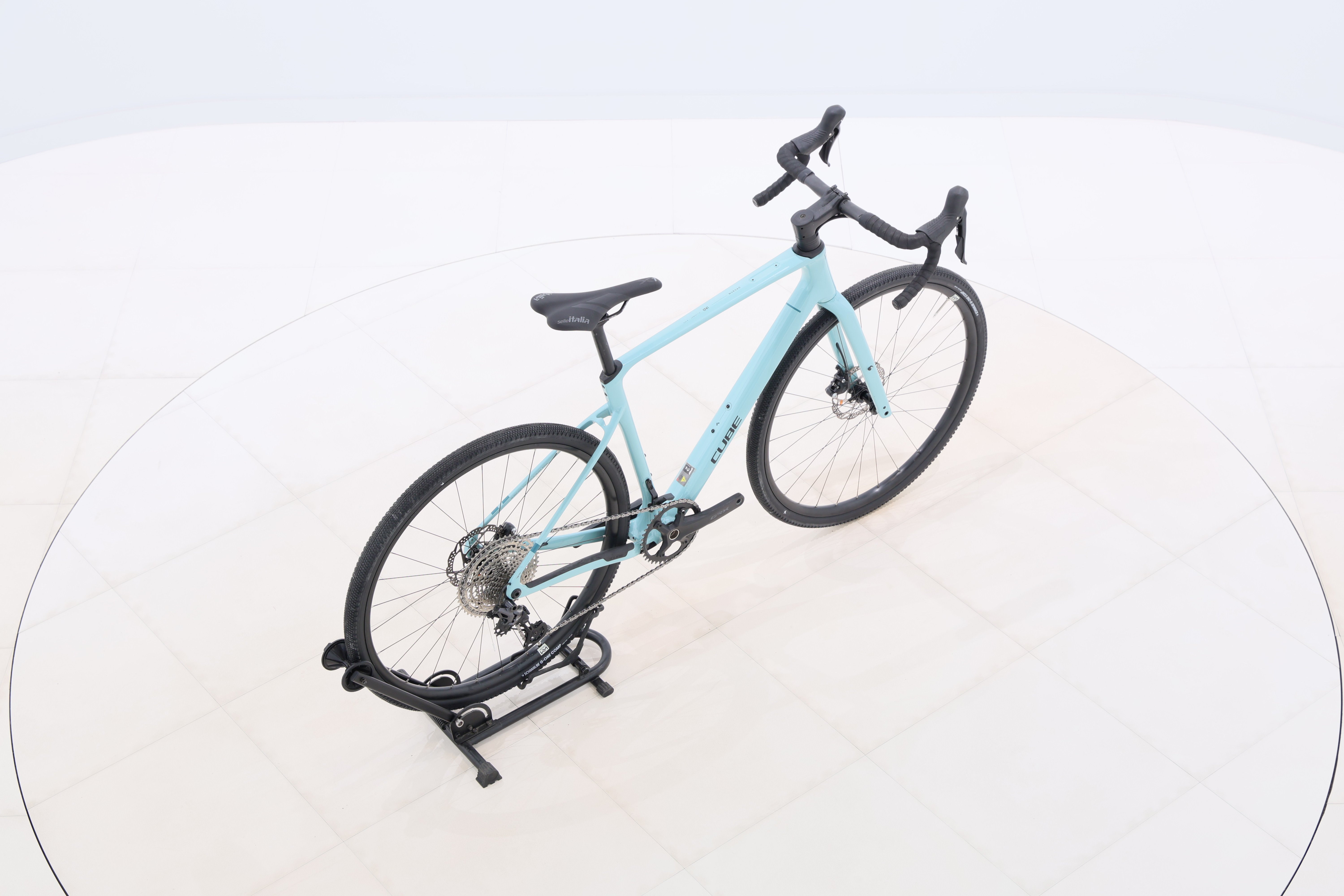 18b67766-b8c6-4a3a-81ac-6616f456c67b