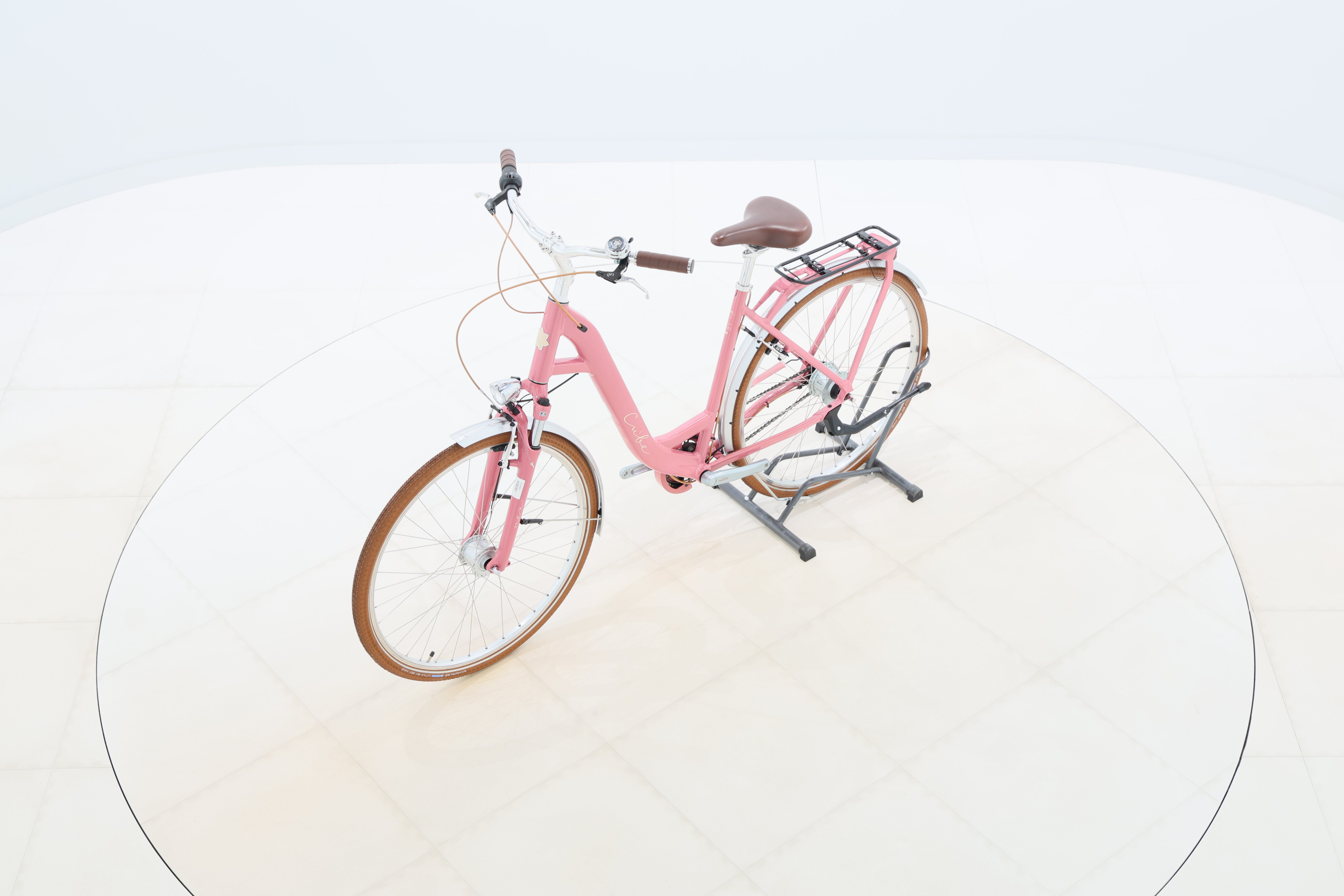 43f72b54-b248-41e2-8ba3-f3cf6f3cbbf8