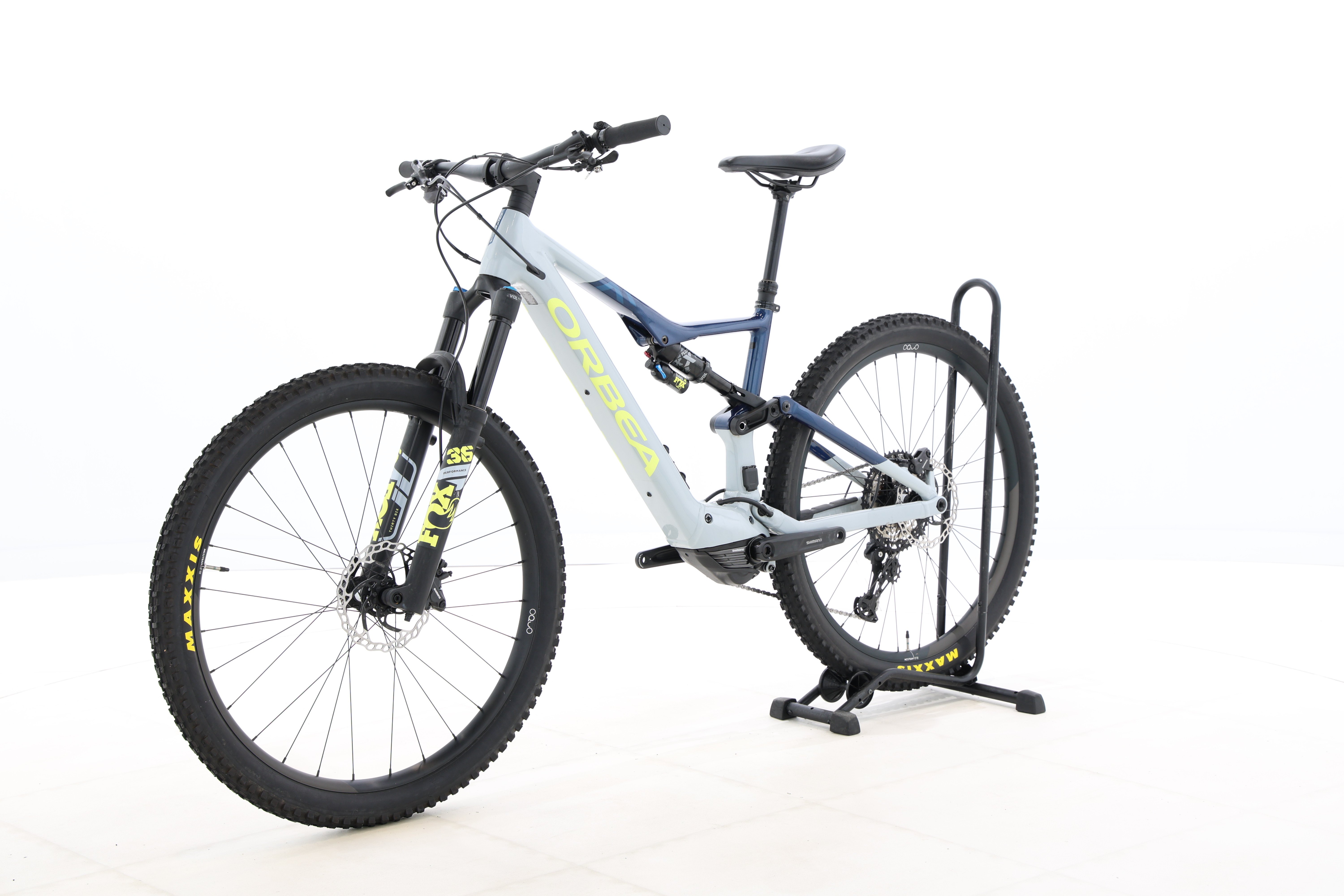 2ca3abe8-9857-4cea-b9f3-0bf21a61e9a0