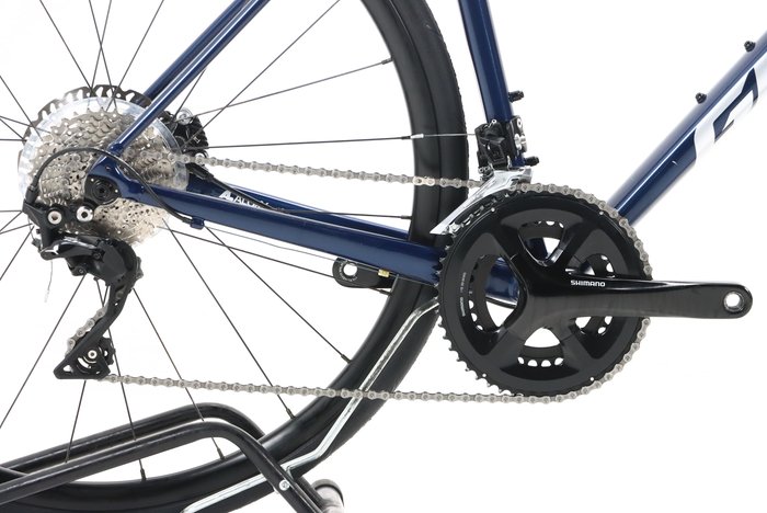 Giant Contend AR 1 2021