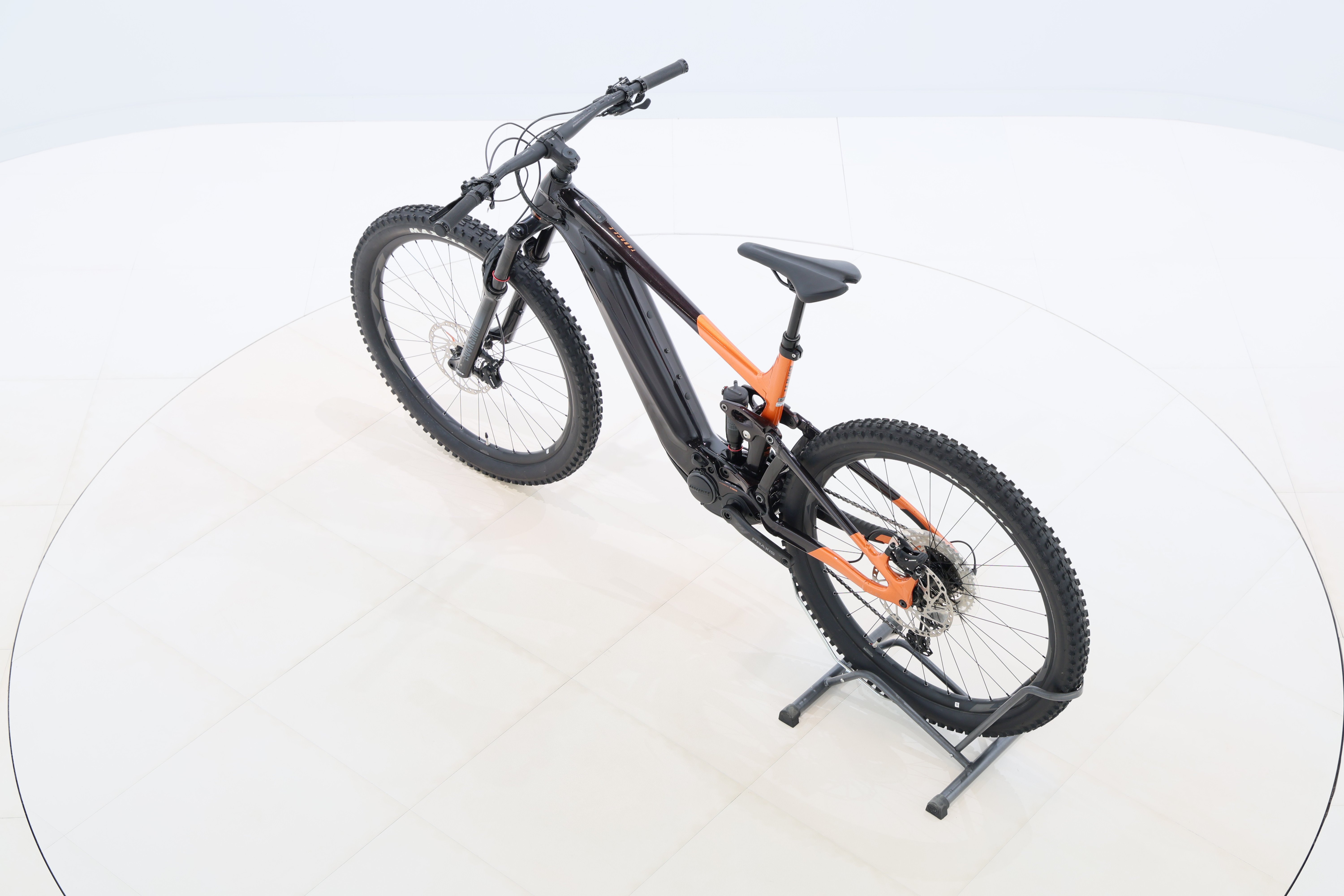 d2c75936-2c64-470a-8471-58612cbe9c19