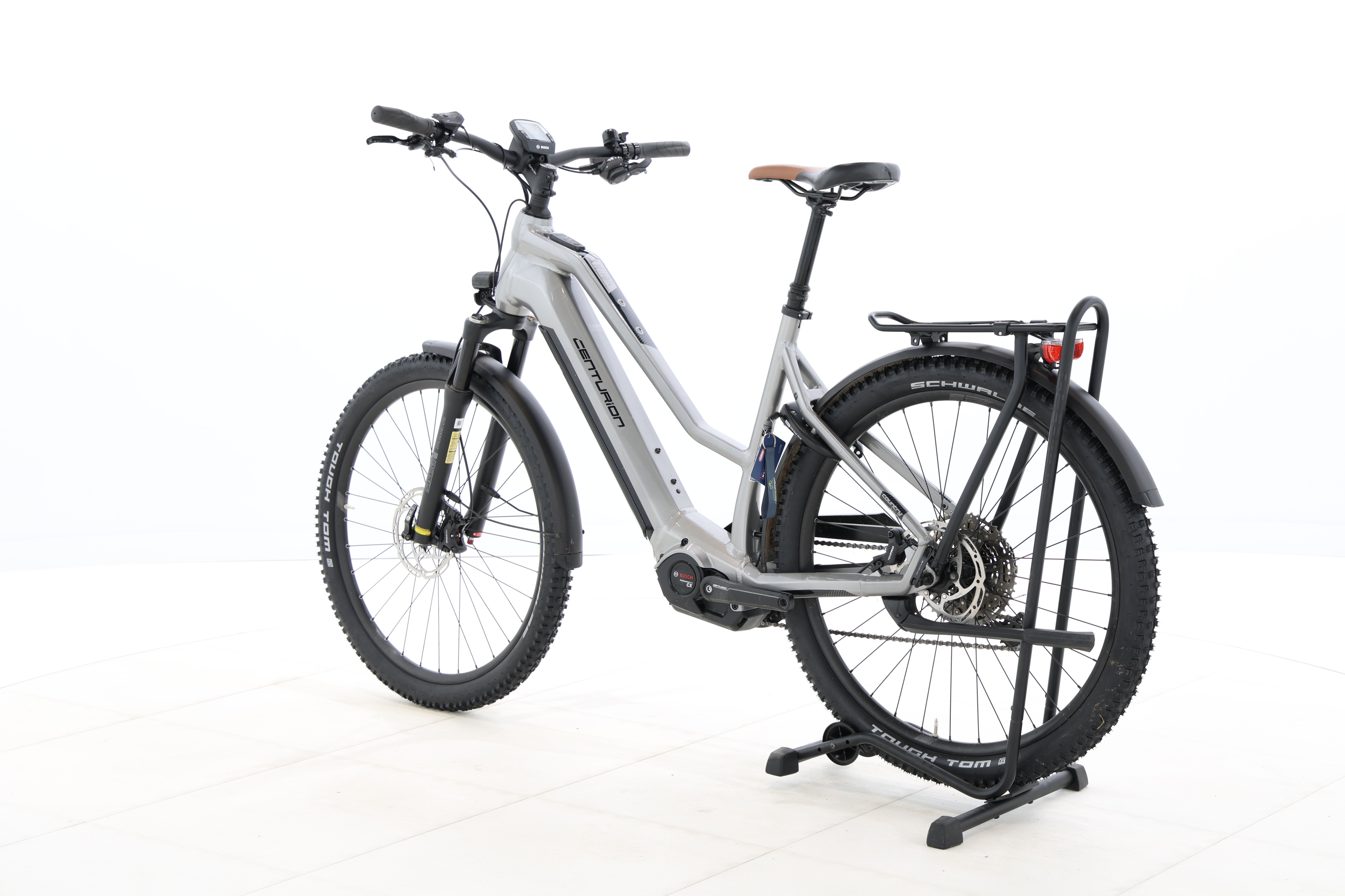 b3880040-f9a5-49a0-b83d-2234964dbafb