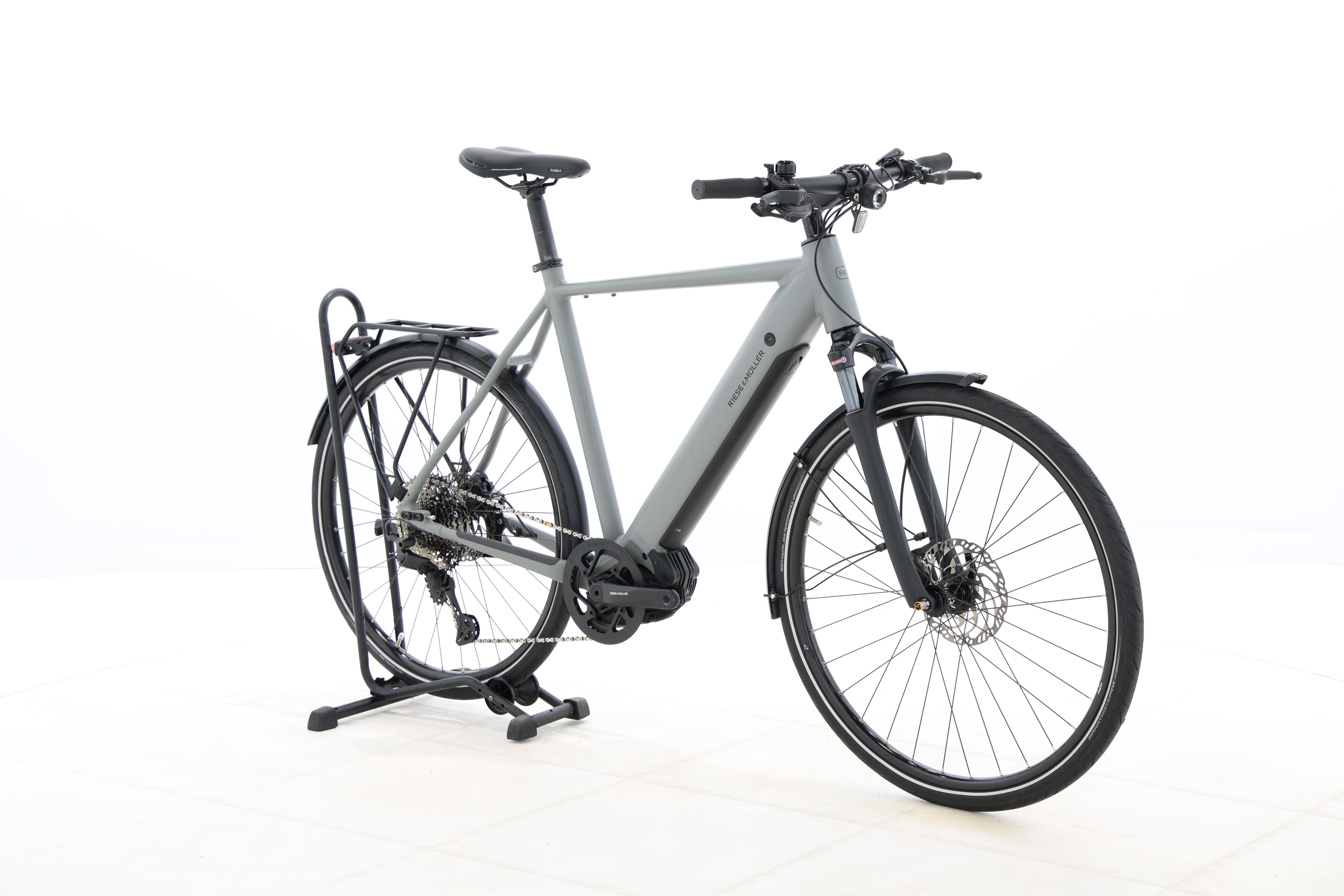 a8537a0a-2cf0-47ed-b01d-0460823415f9