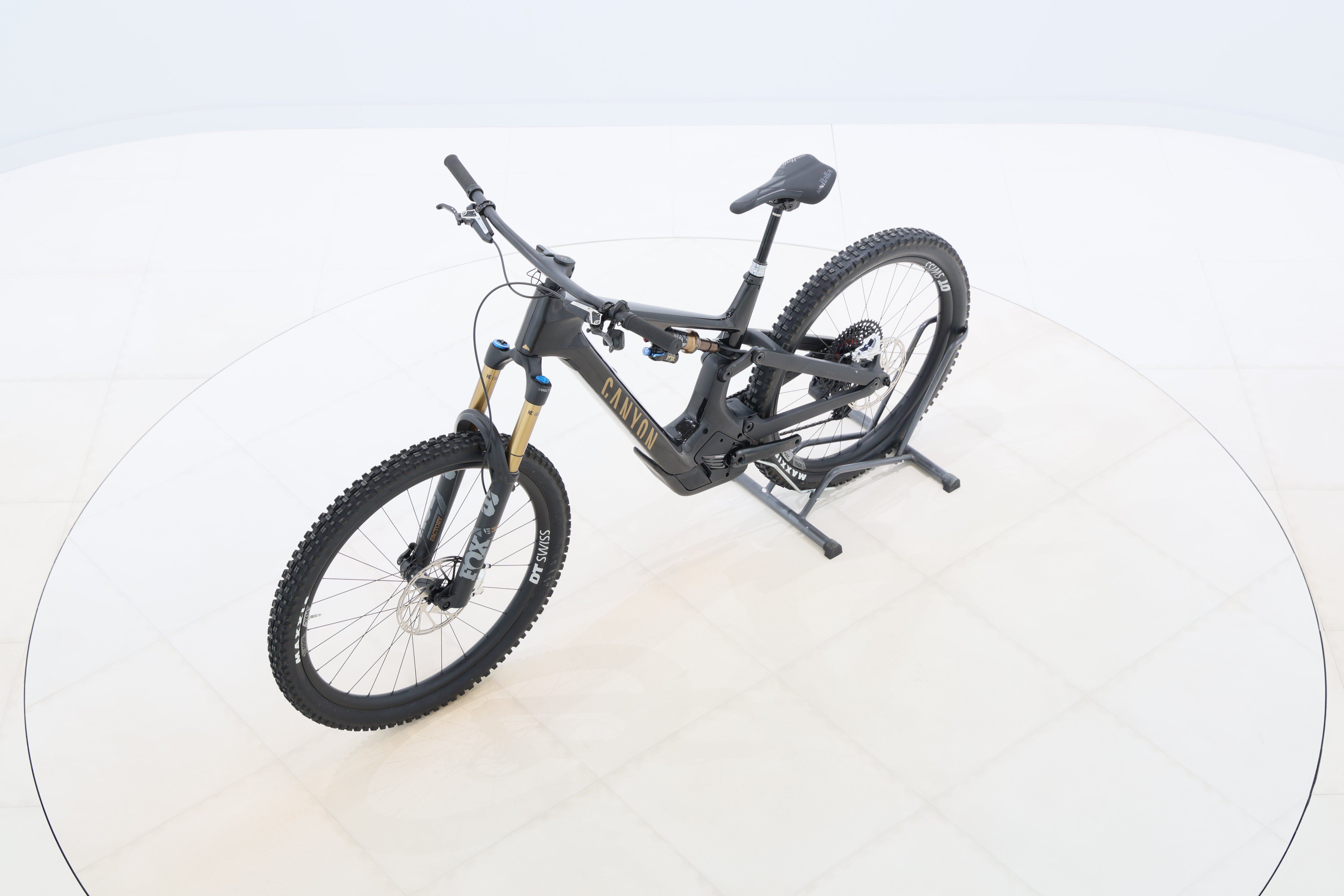 edf431ee-d8f3-45ed-a0e0-16d4fb942f56