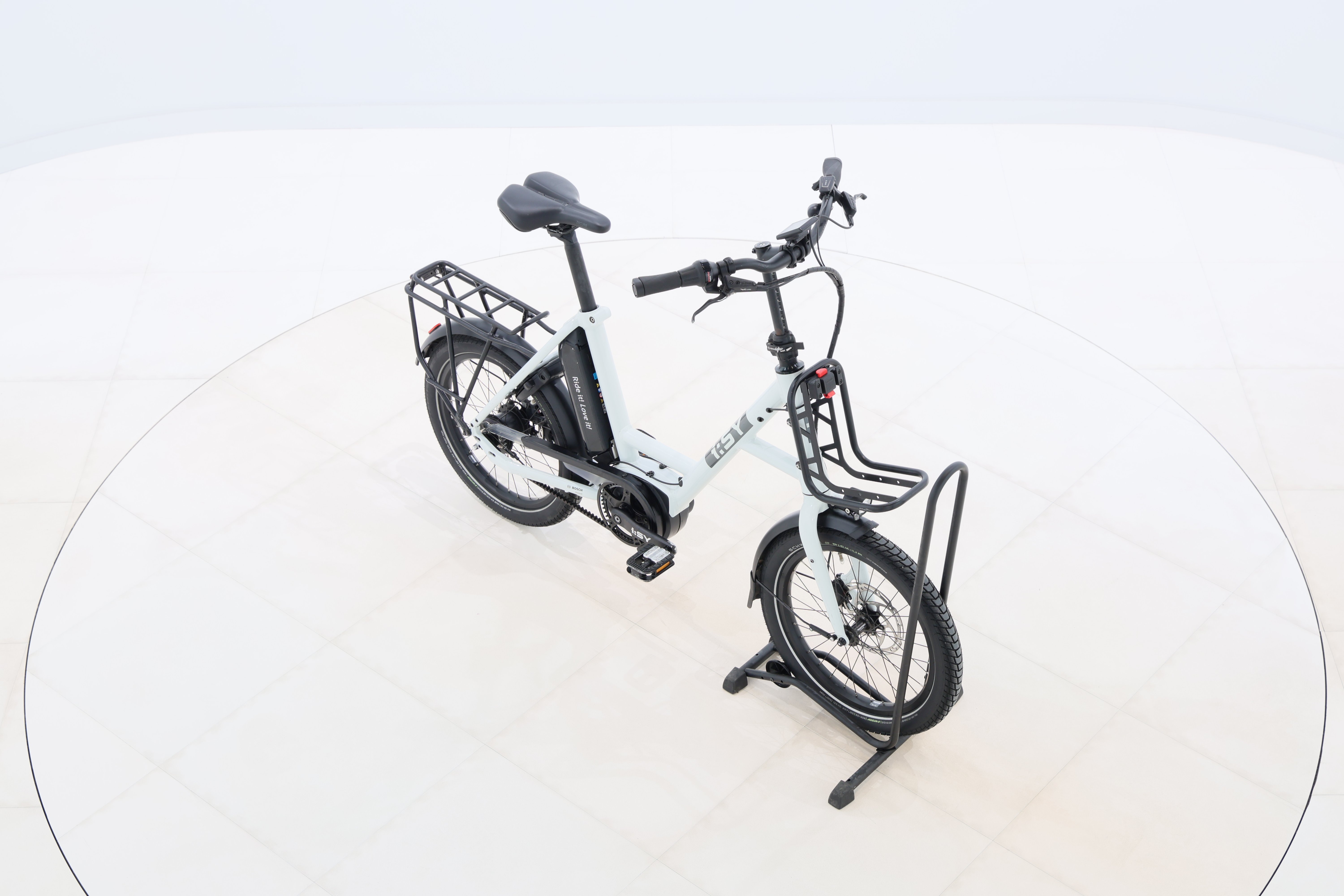 8b416810-0f73-4dd7-99a5-a81263bc94b1