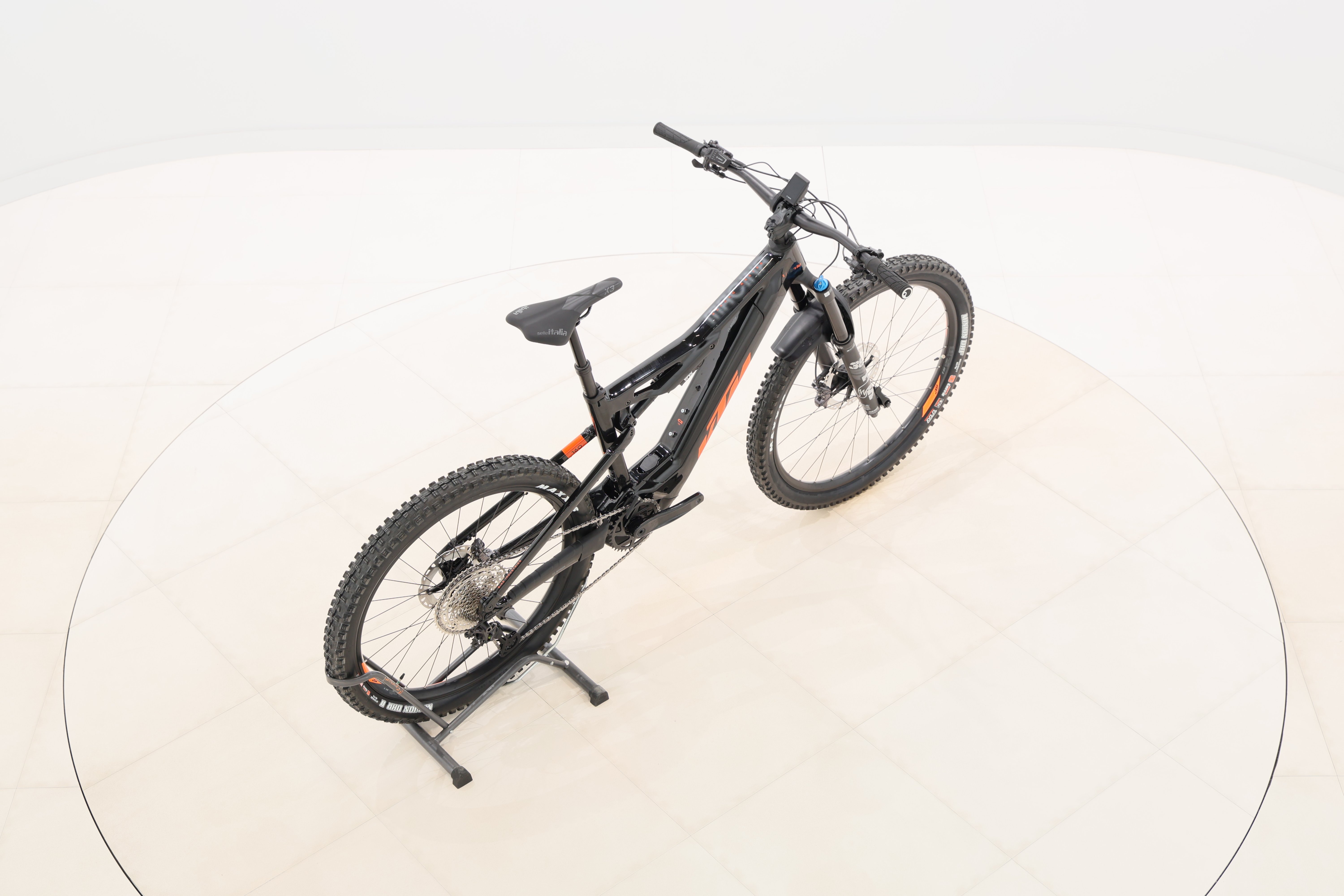 a280e6fe-5fd0-4904-b680-1d0bbfe4c39f