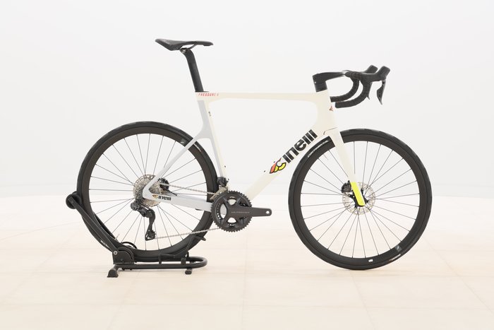 Cinelli PRESSURE II - ULTEGRA DISC DI2 2025