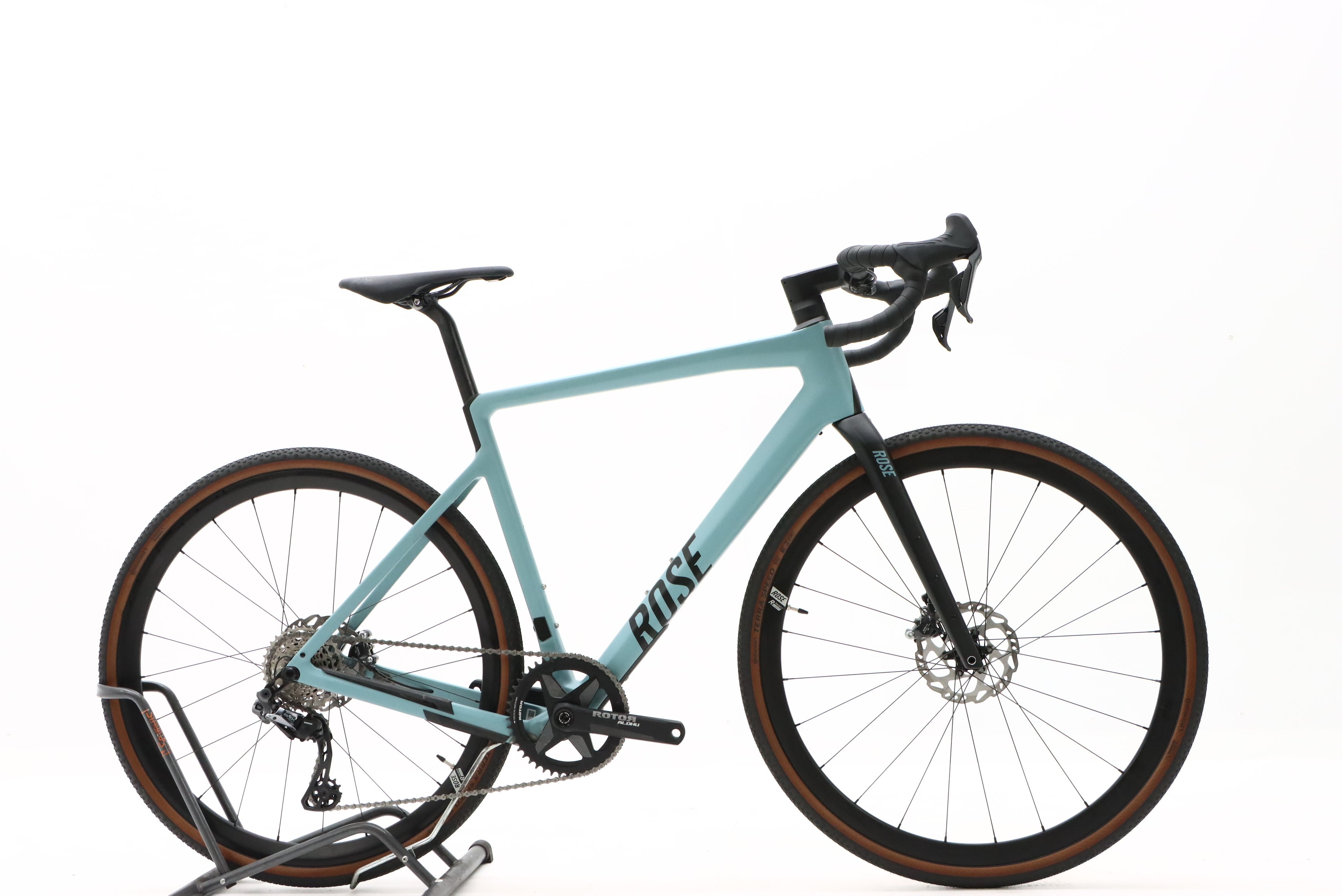 e4a23f3c-db25-463d-ad56-2a3d8ae9f97d