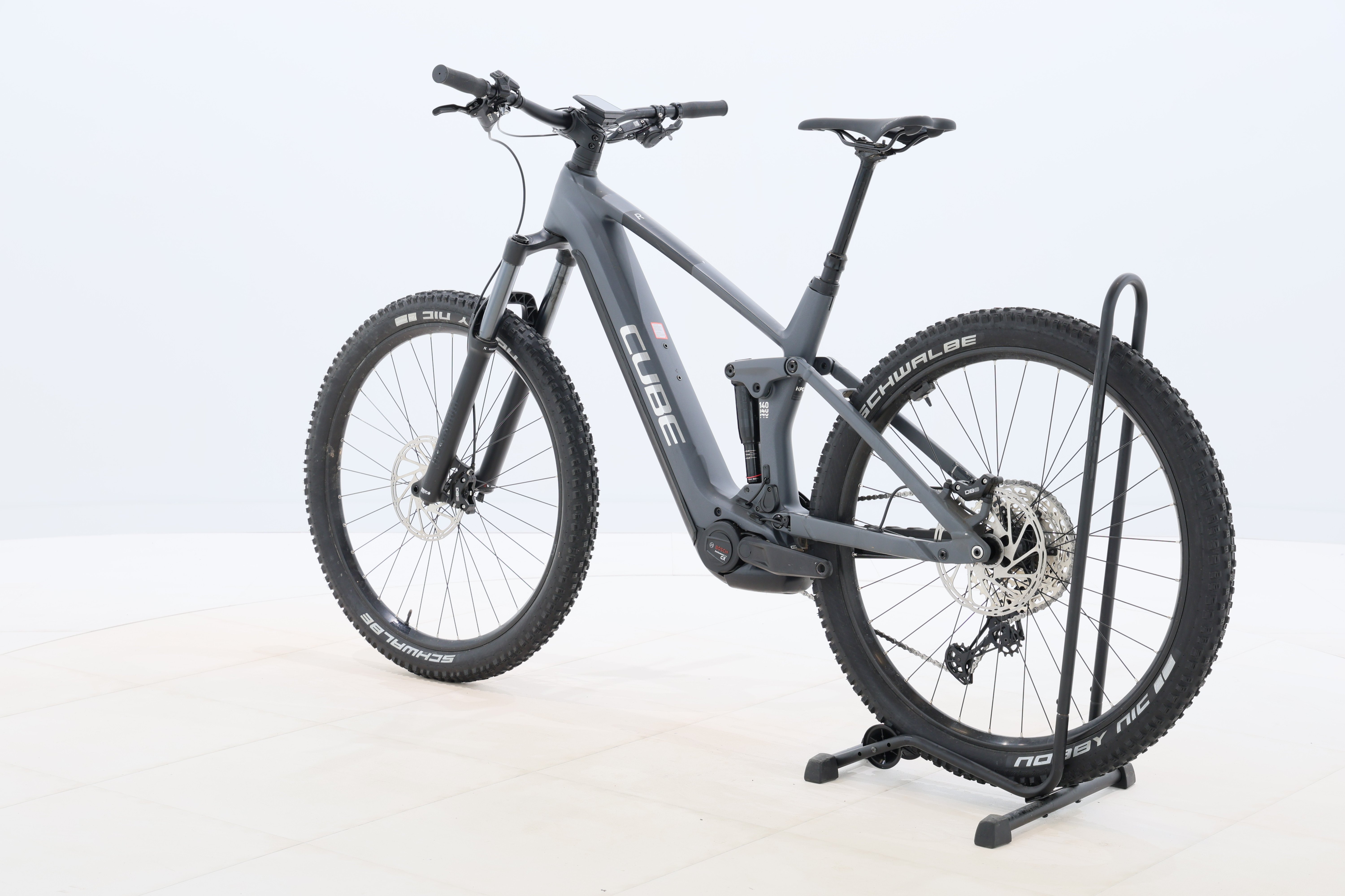 dbeb8a7d-225a-4ce7-bafe-75a12fd7c95b