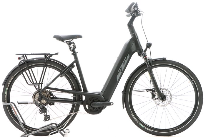 KTM CENTO 10 2023