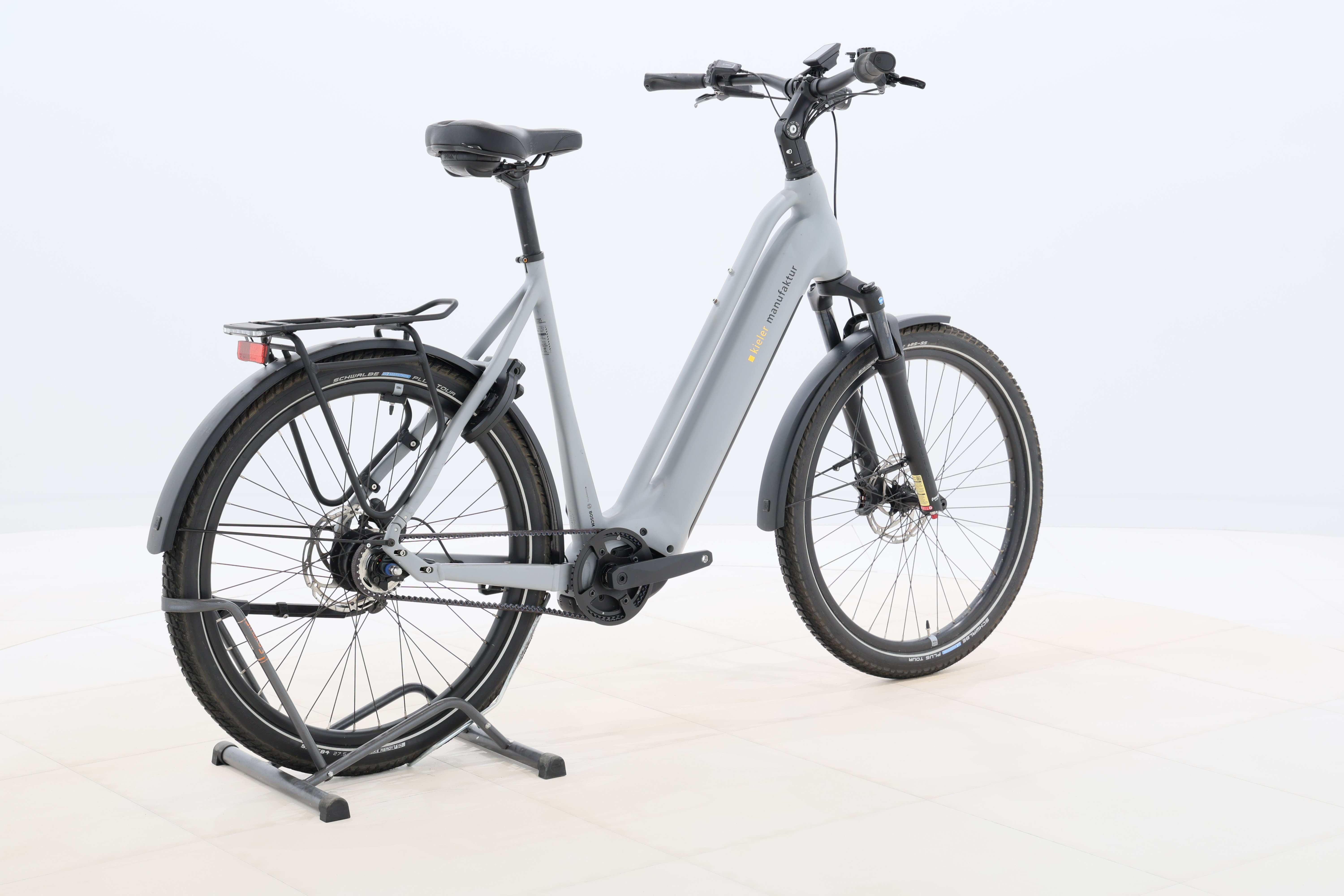 e024daa9-1302-41e6-9e6c-fdf57b365901