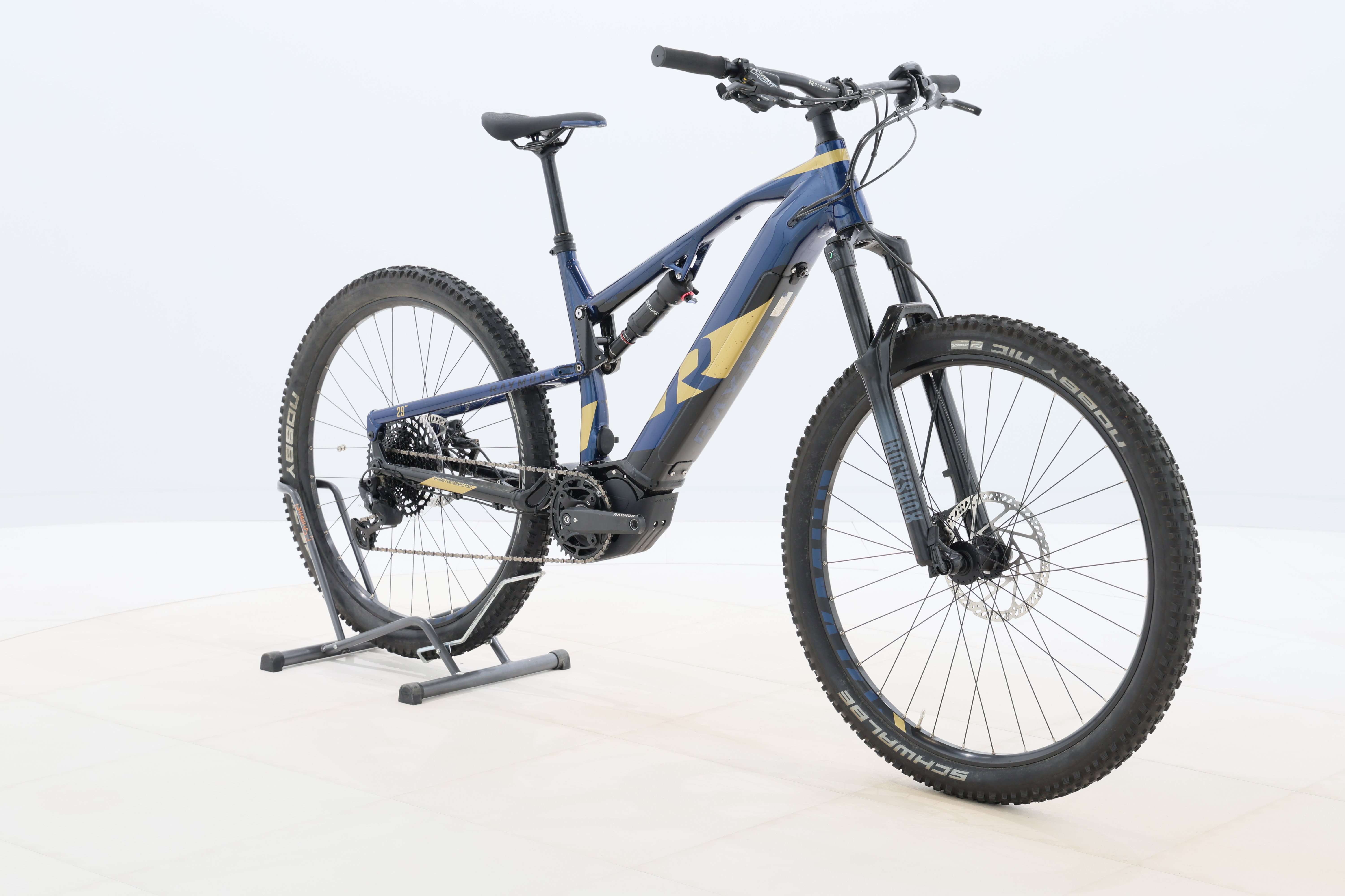 dd0dad86-c82f-45d7-b7bb-f970699b7974