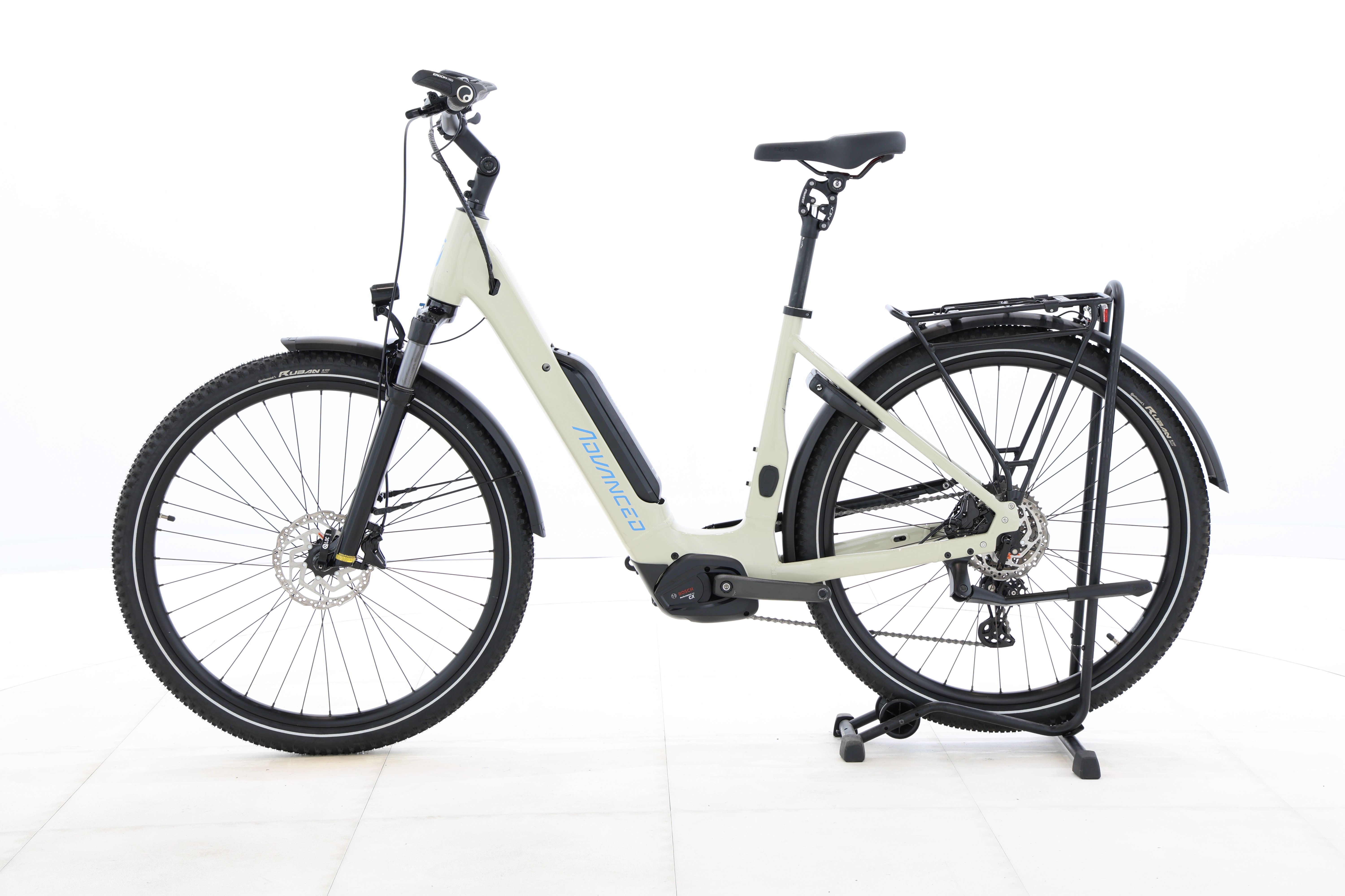 b3f08817-f384-4e15-ac92-39fa5dc1b983