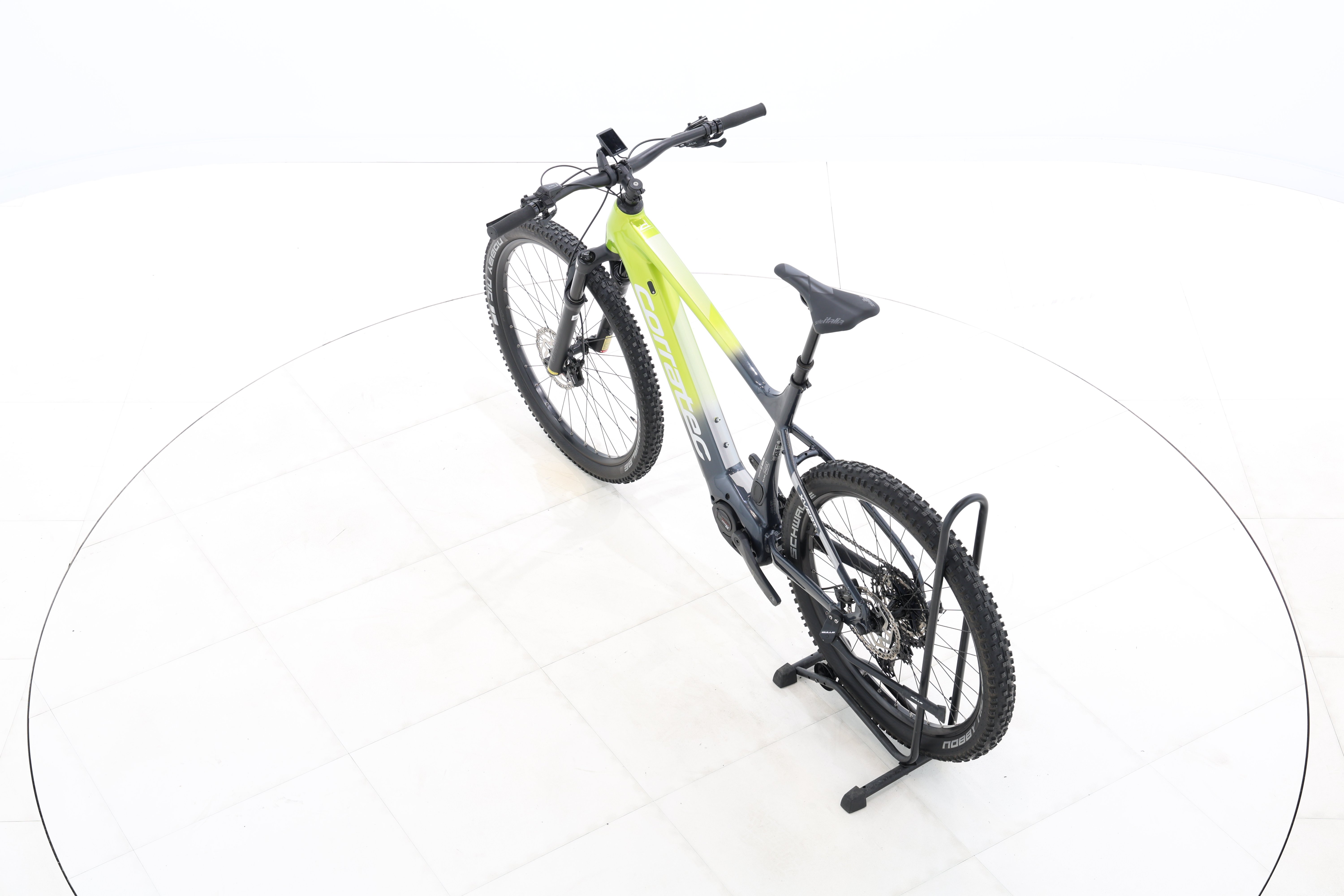 b15cefde-7cb7-4cd2-8c36-189120175e65