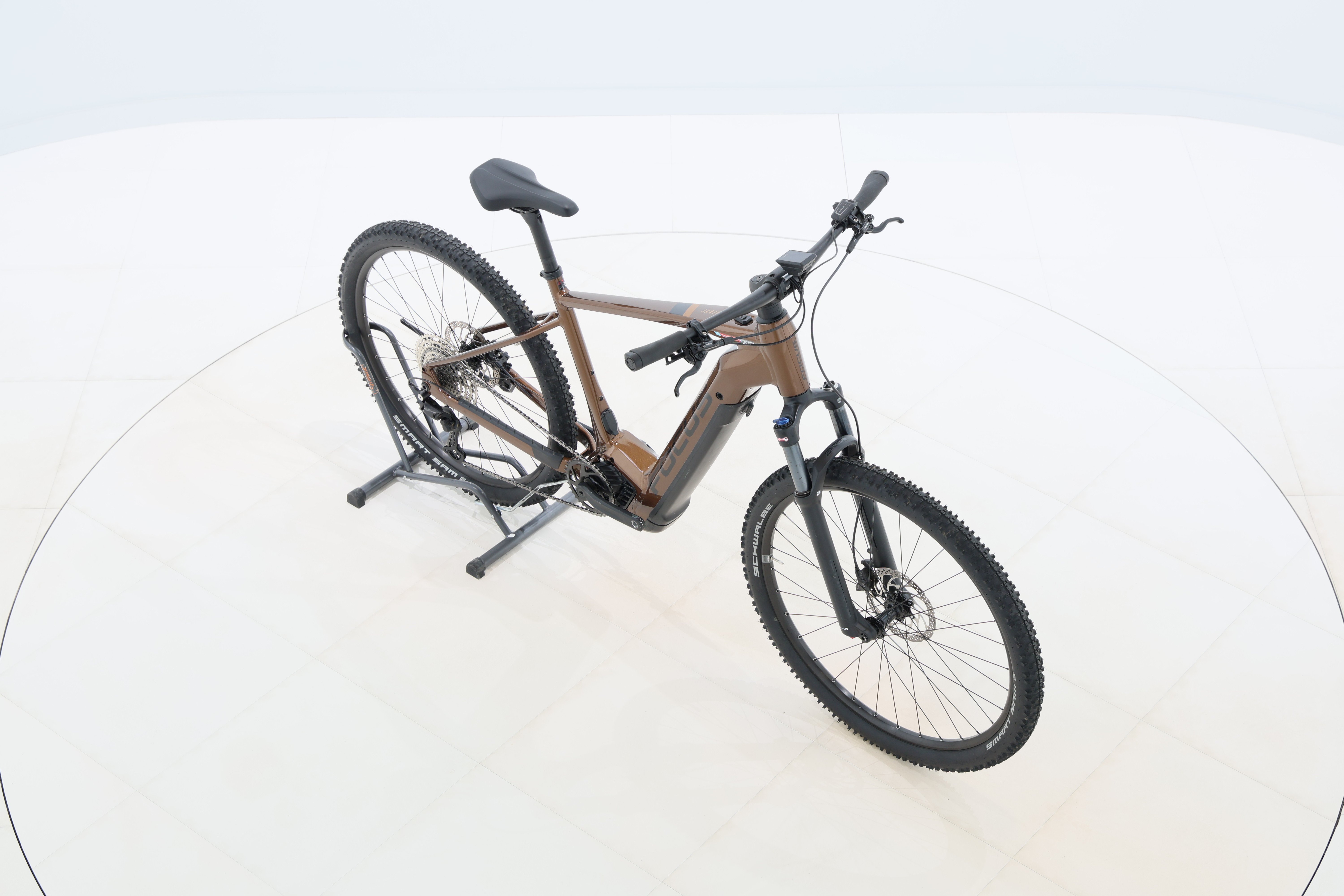 b907f4f4-773d-4674-8f7e-4848b8fe7f4a