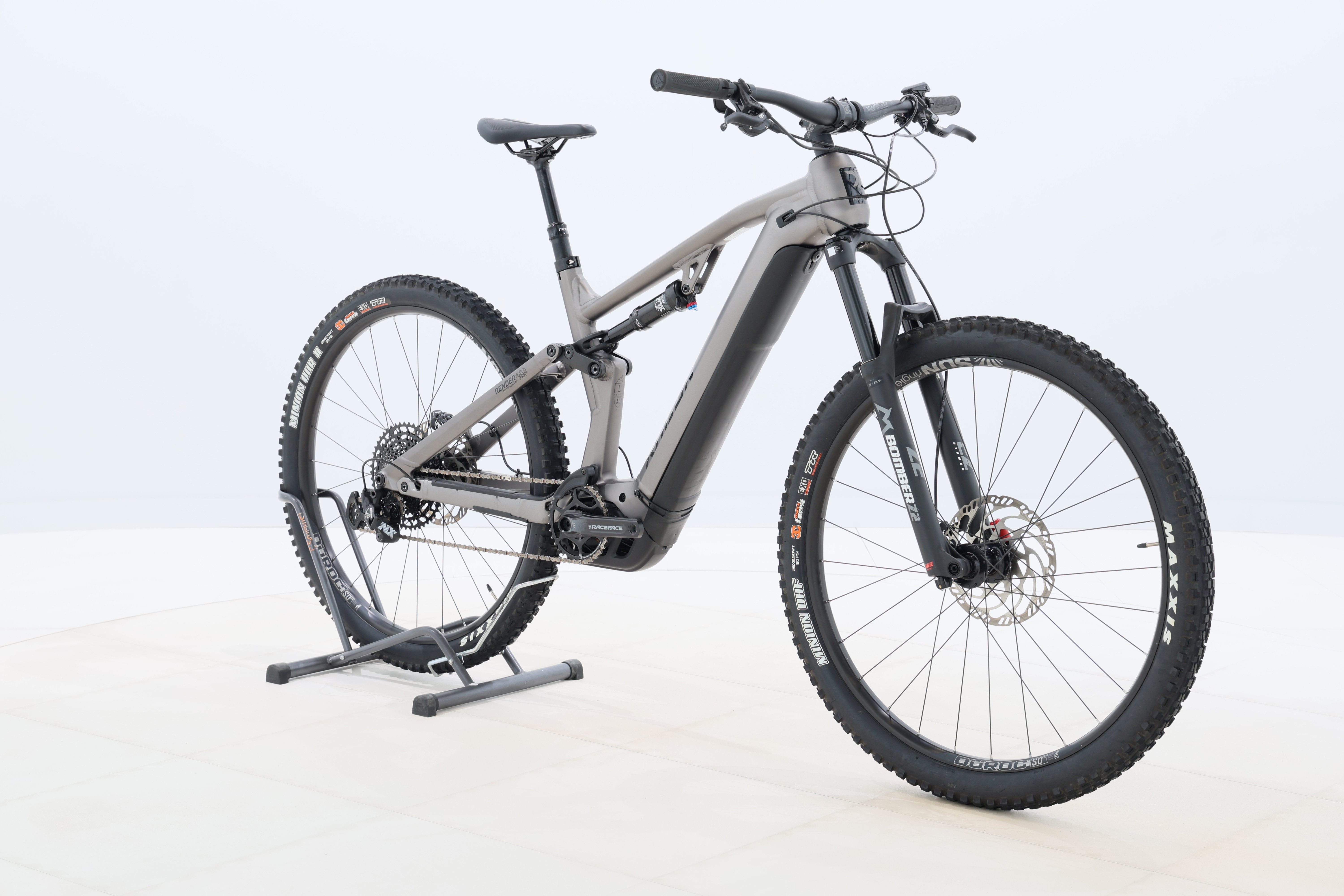 90b9028f-be2c-43e5-93eb-25b84c0053e6