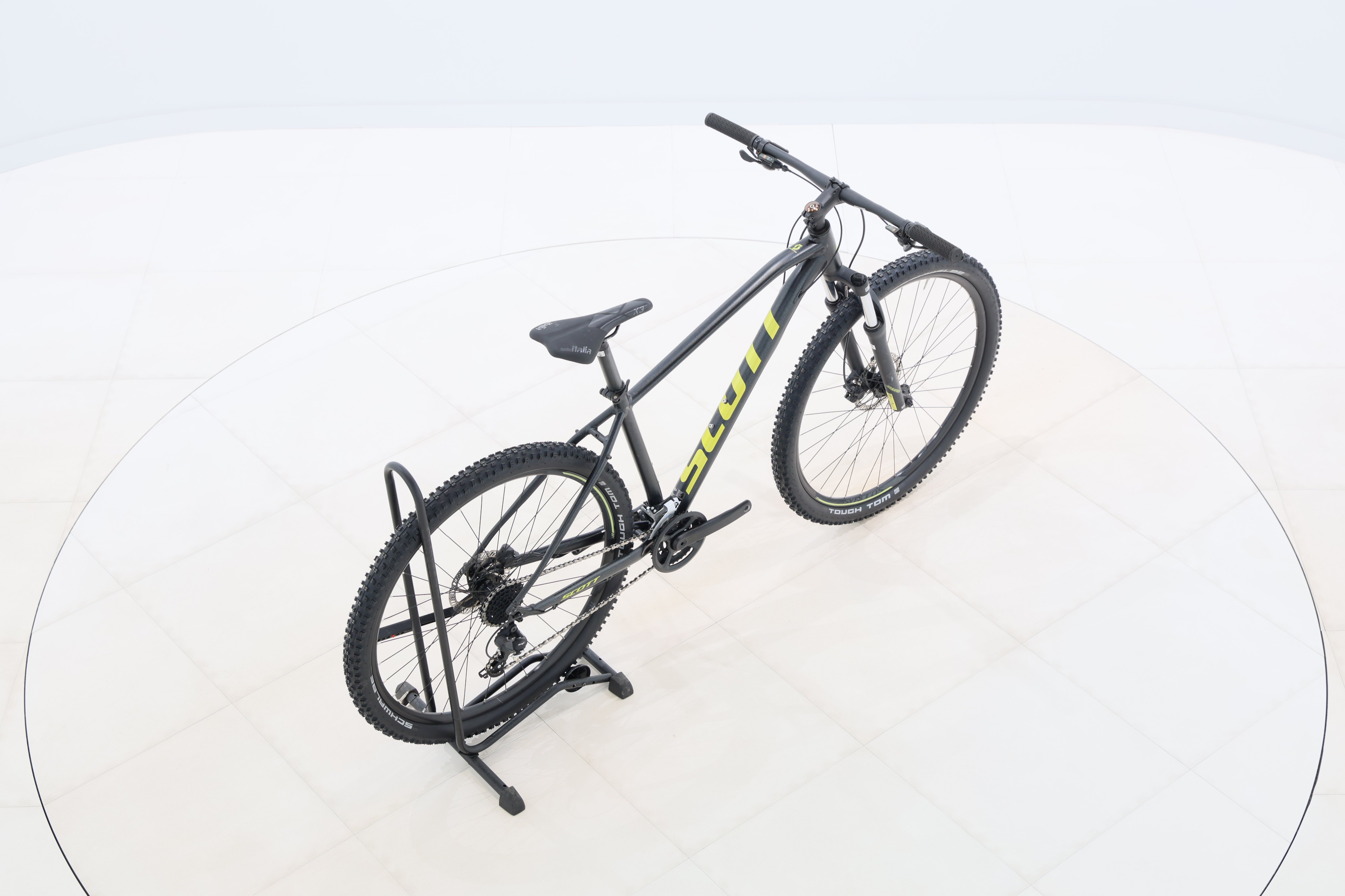 81dd91ab-bb36-408a-a2c5-9a8b67b93ab3