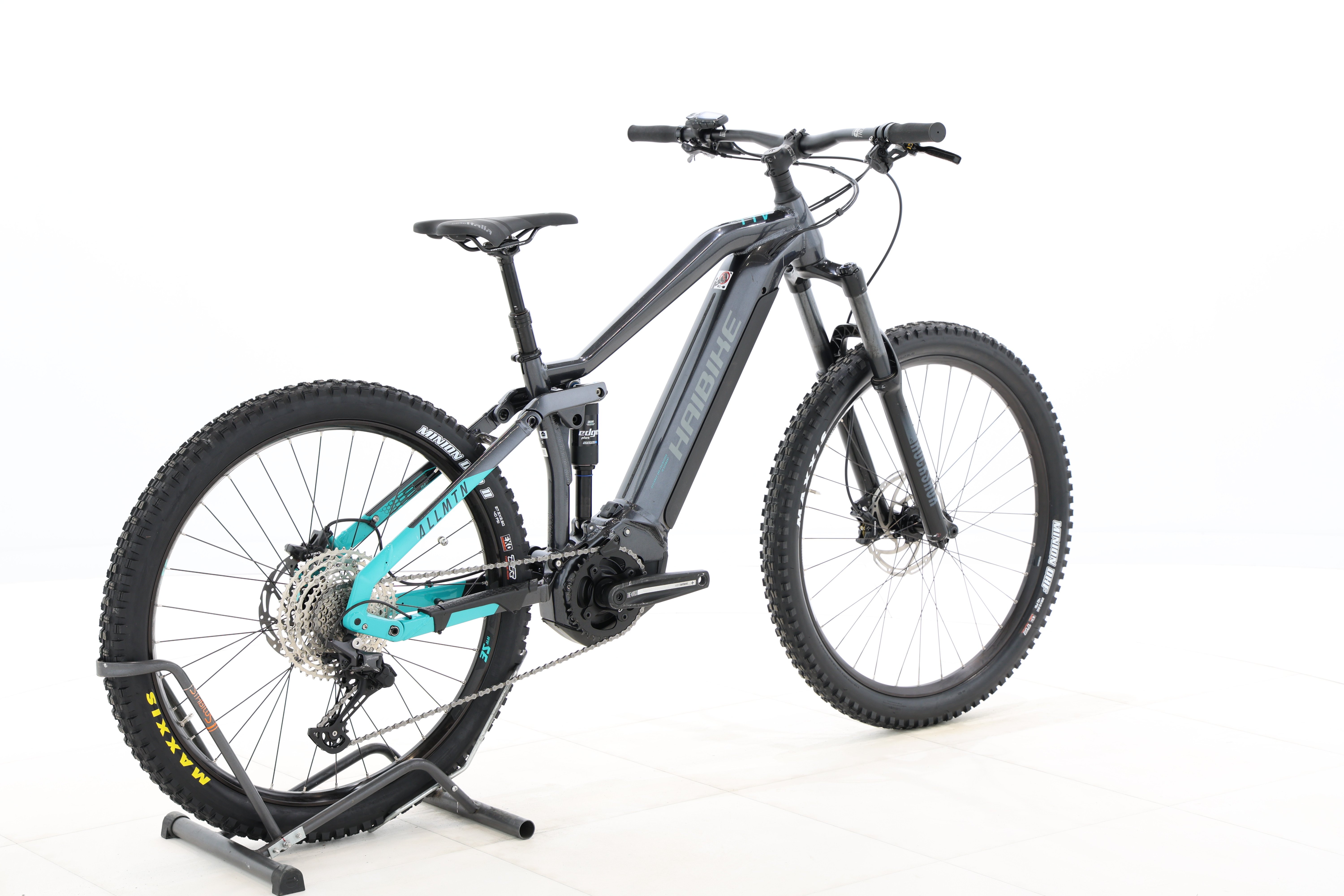 f98ef85e-1c80-41b1-8162-5f03af218caf