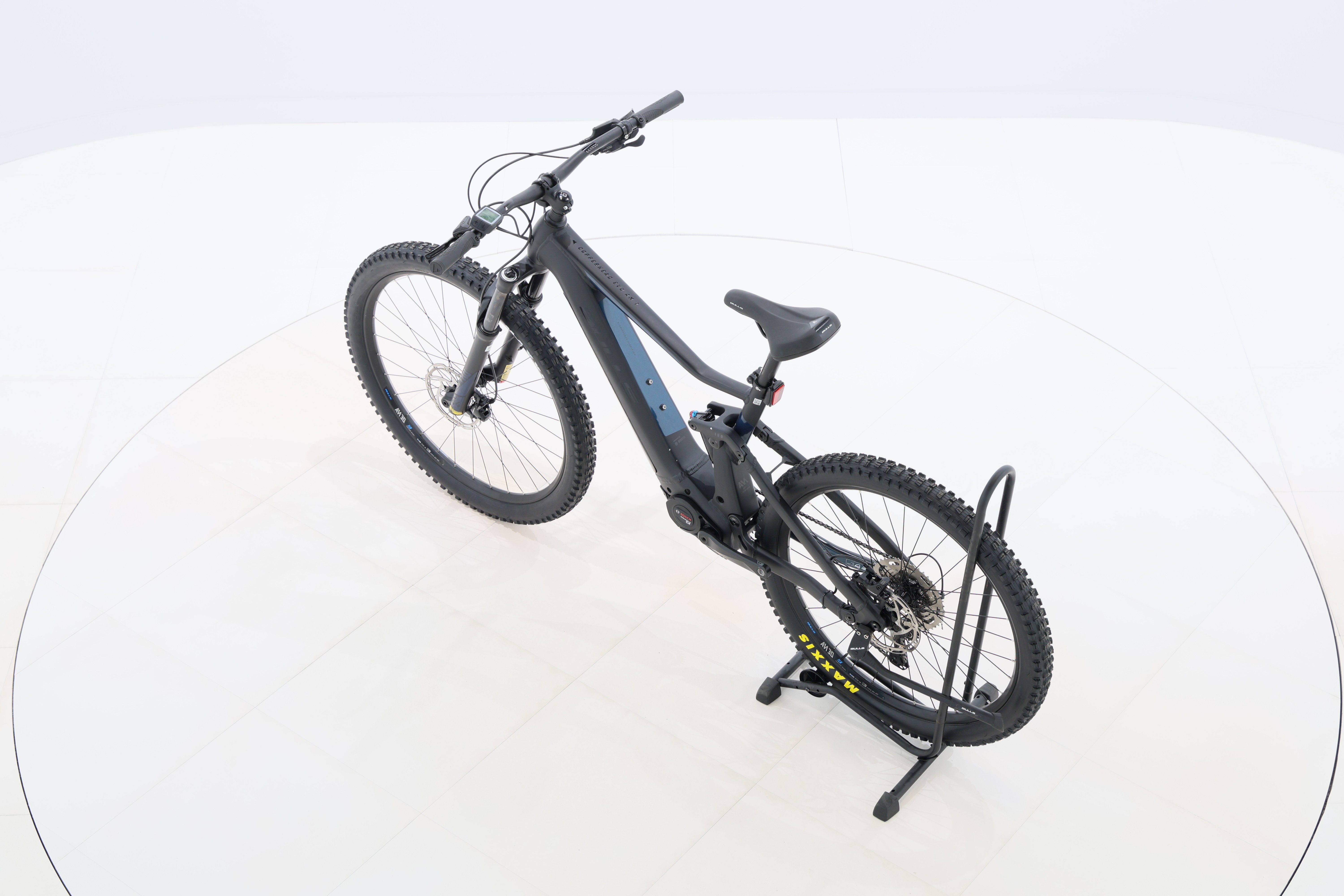 dee98a92-0965-4474-b5e1-8499a36d8c42