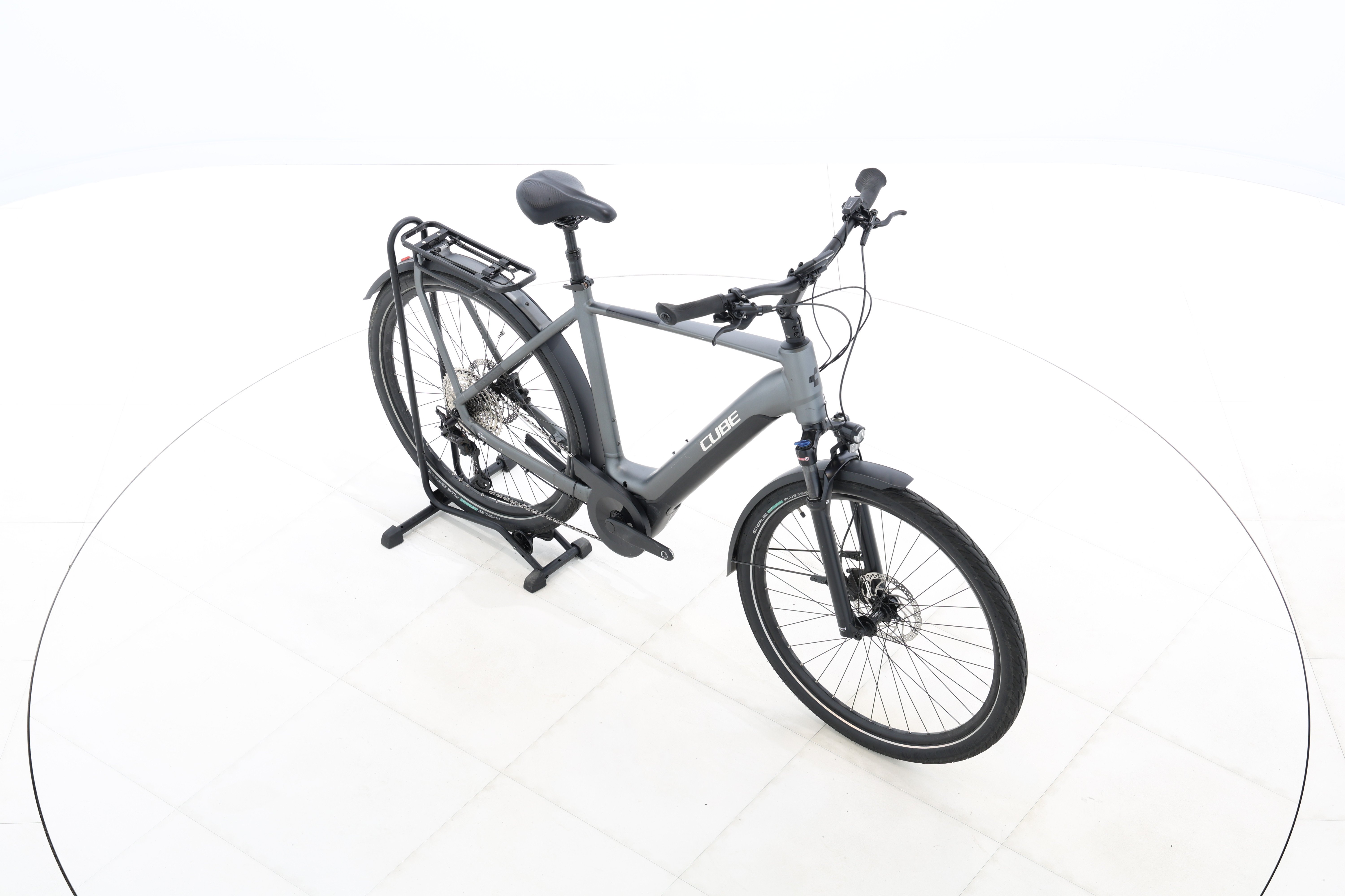 bb9819f1-a41d-4651-8d63-b9429d827648