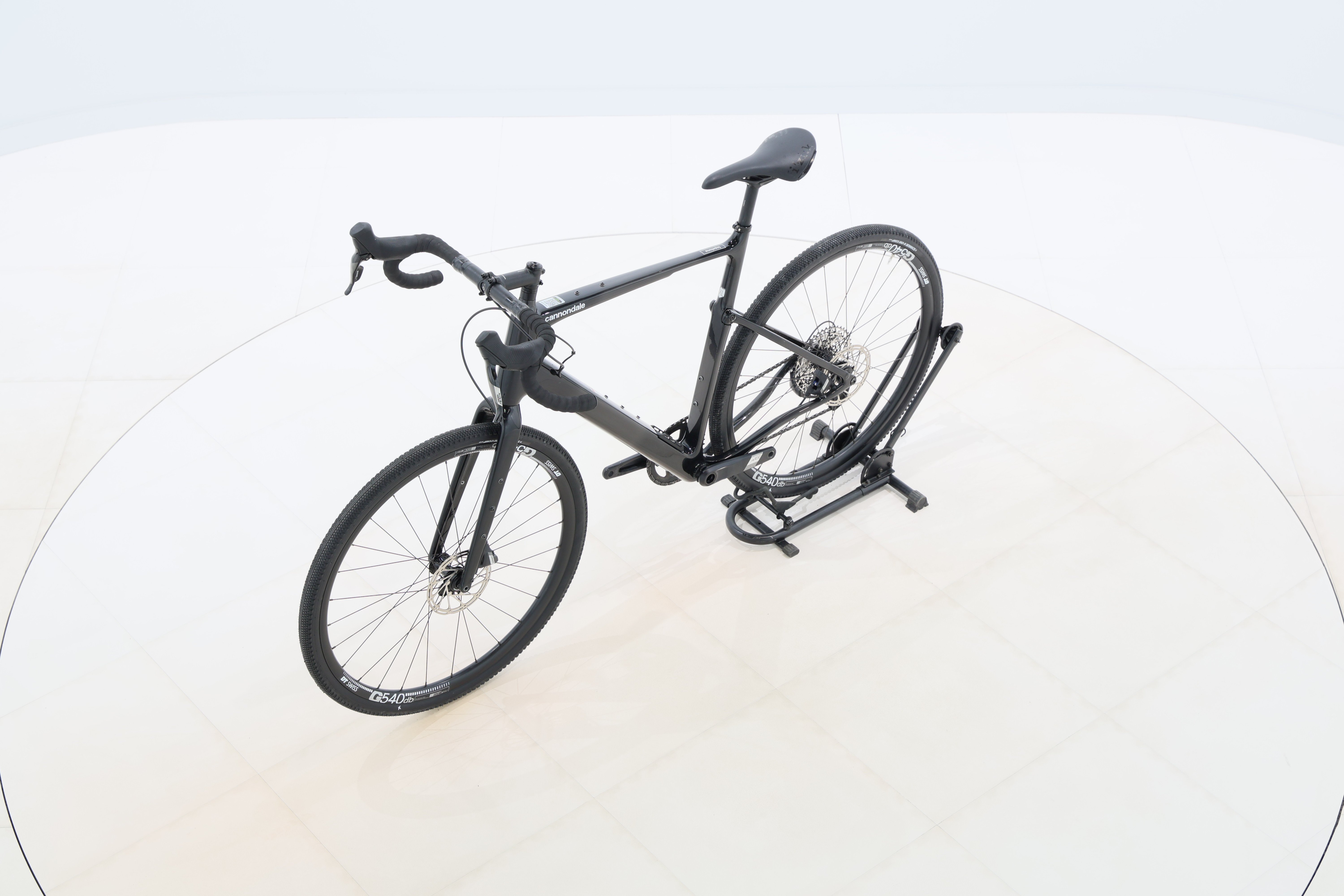 a40eefc6-3013-44c6-94e9-007b913212a8